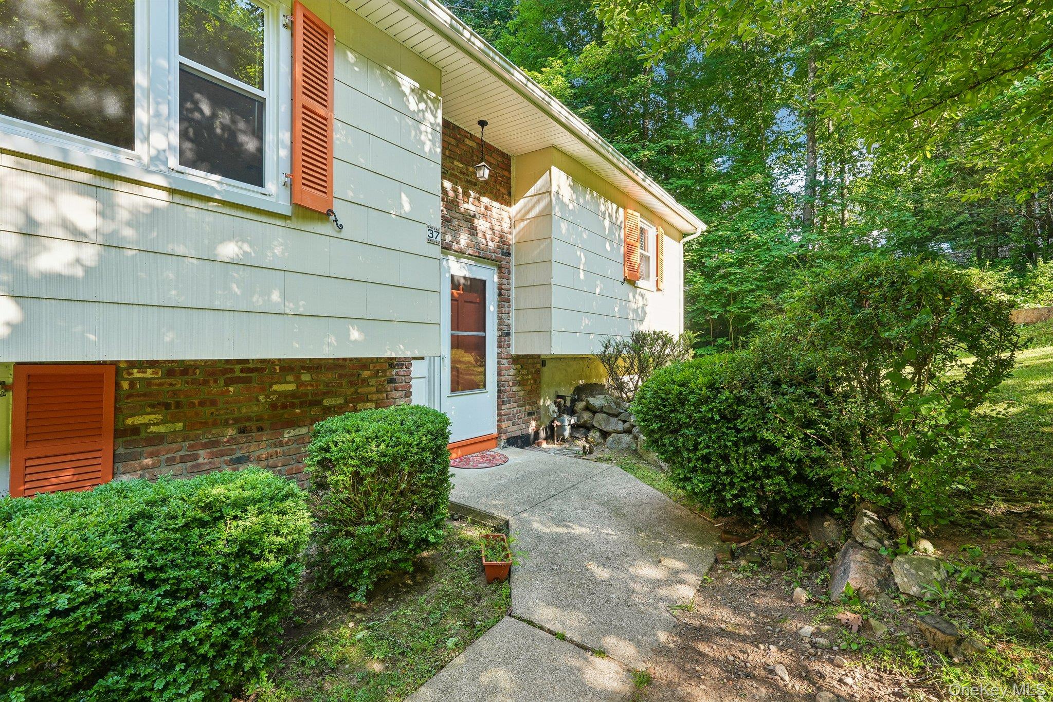 37 Nursery Road – For Sale photo 5