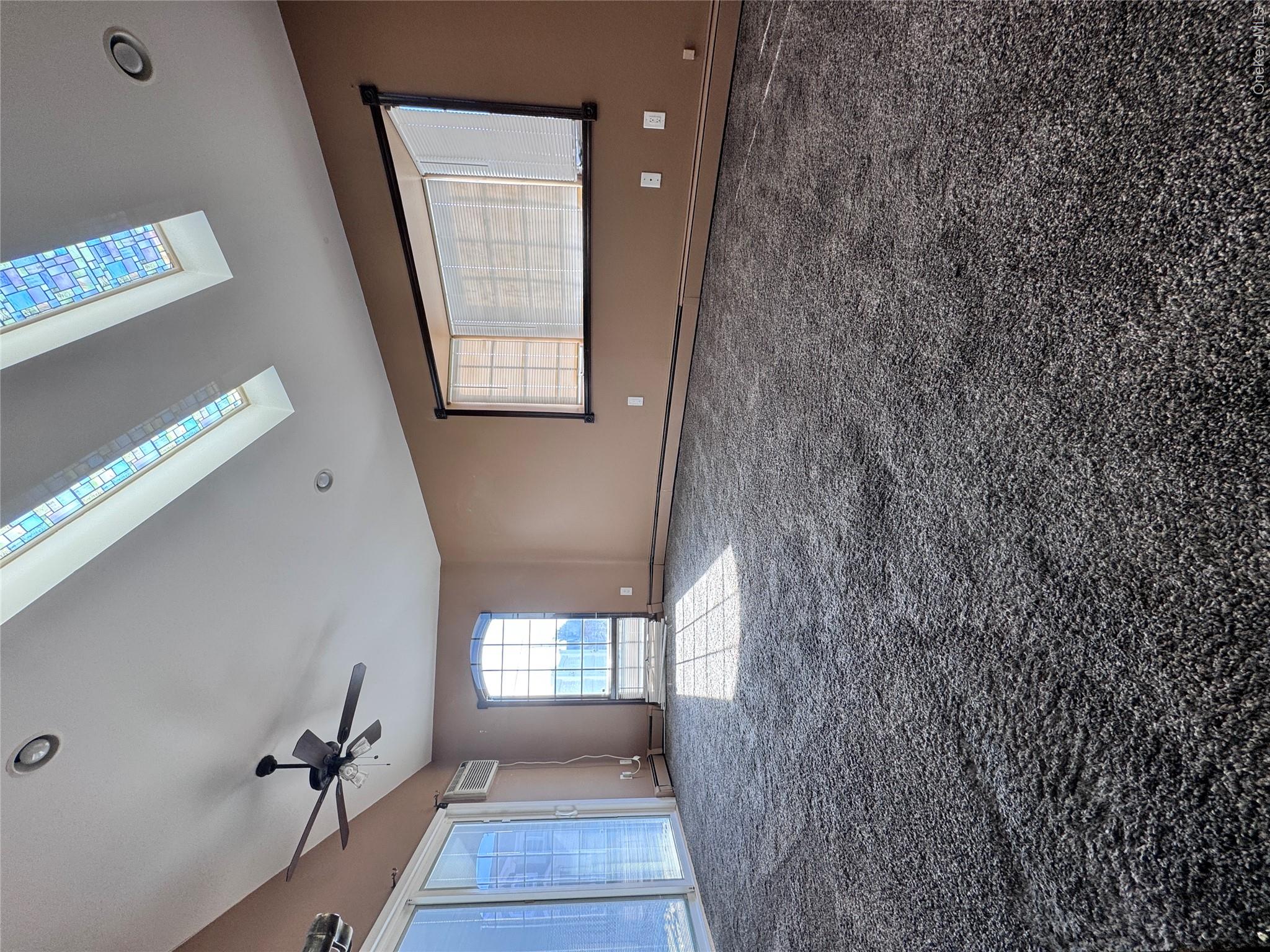 37 Spray Lane – For Rent photo 8