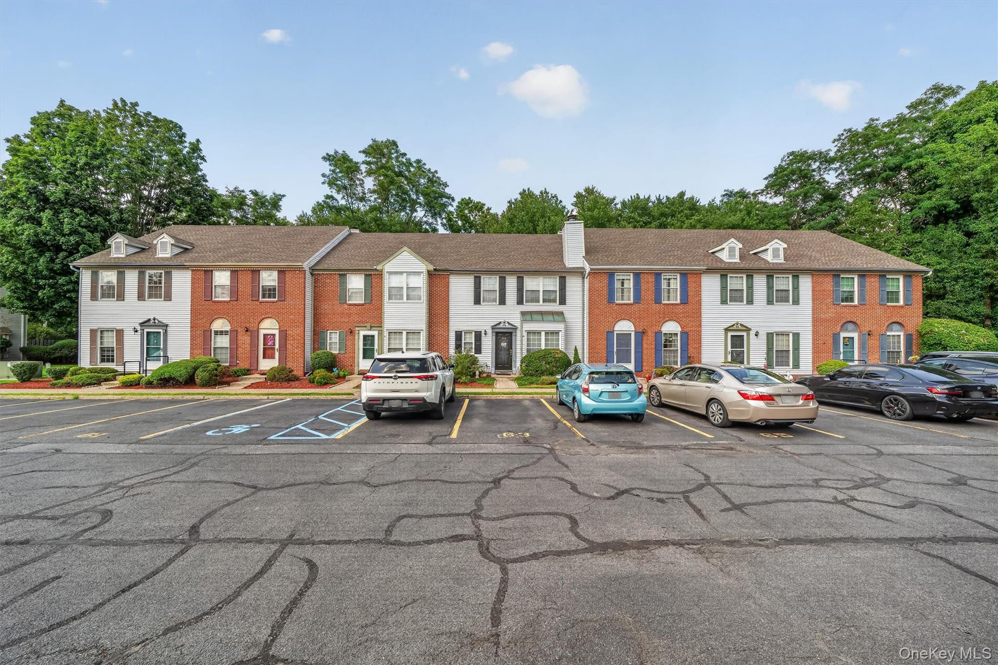 65 Yorkshire Terrace – For Sale photo 5