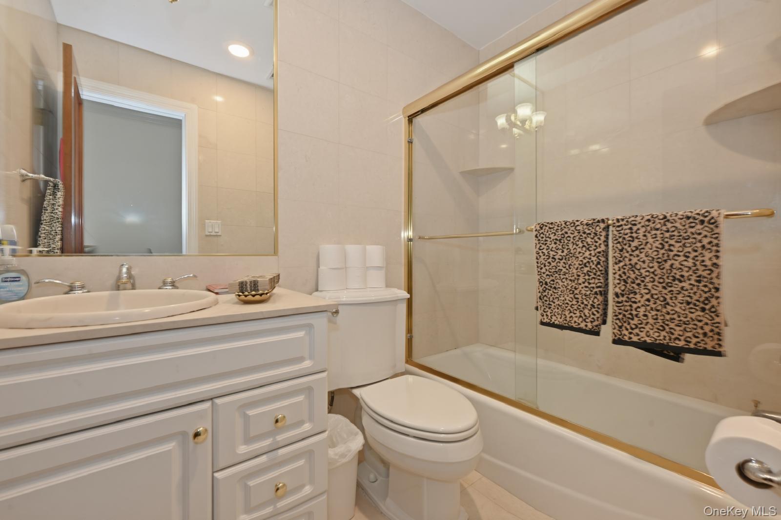171 Great Neck Road Rd, Unit 3H photo 16
