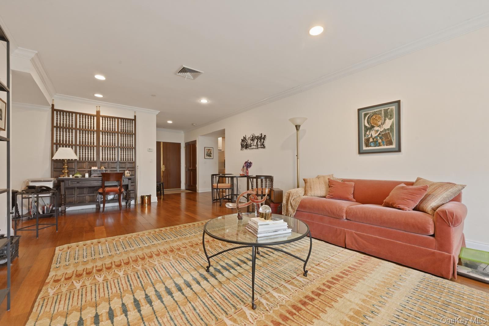 171 Great Neck Road Rd, Unit 3H photo 4