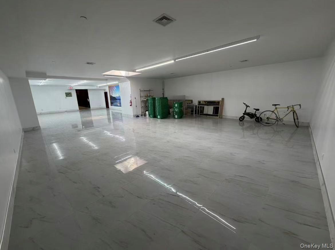 32-16 137th Street, Unit CF photo 3