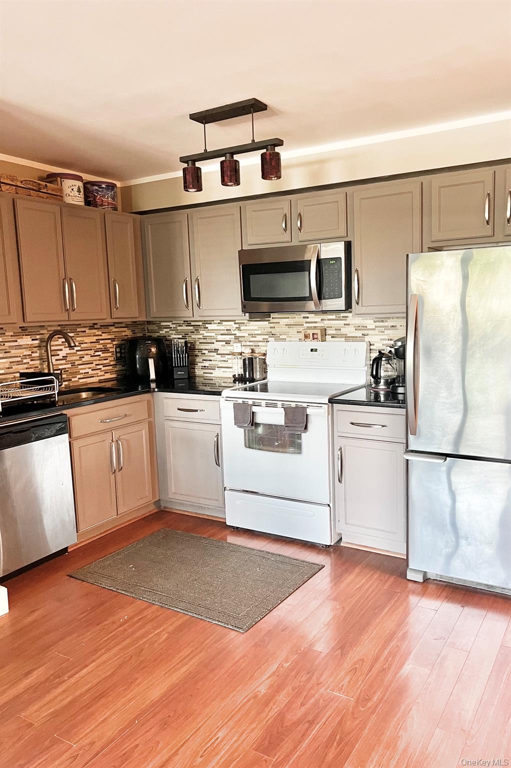 260 Beach 81st Street, Unit 3N photo 7