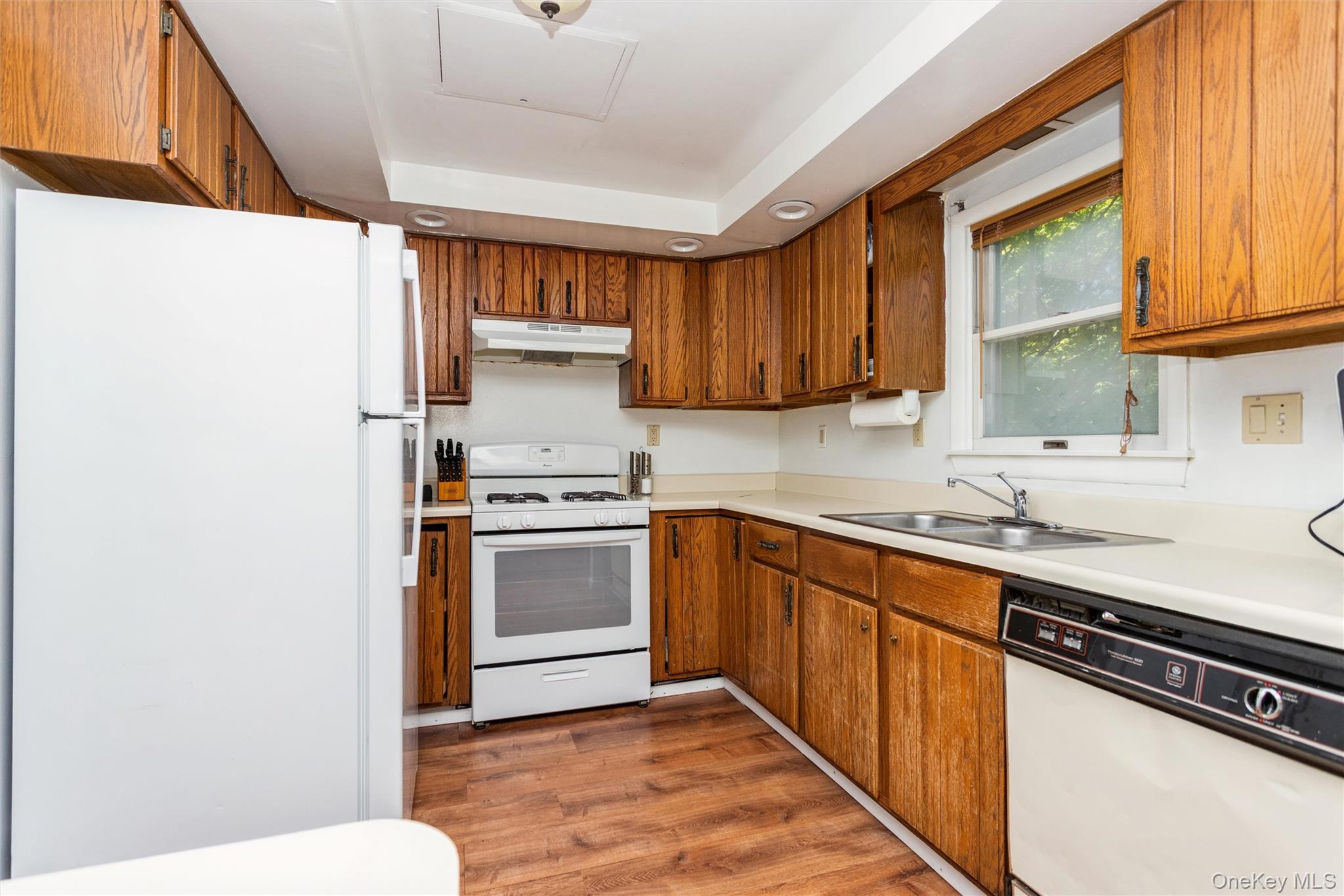 148 Lincoln Avenue – For Sale photo 14