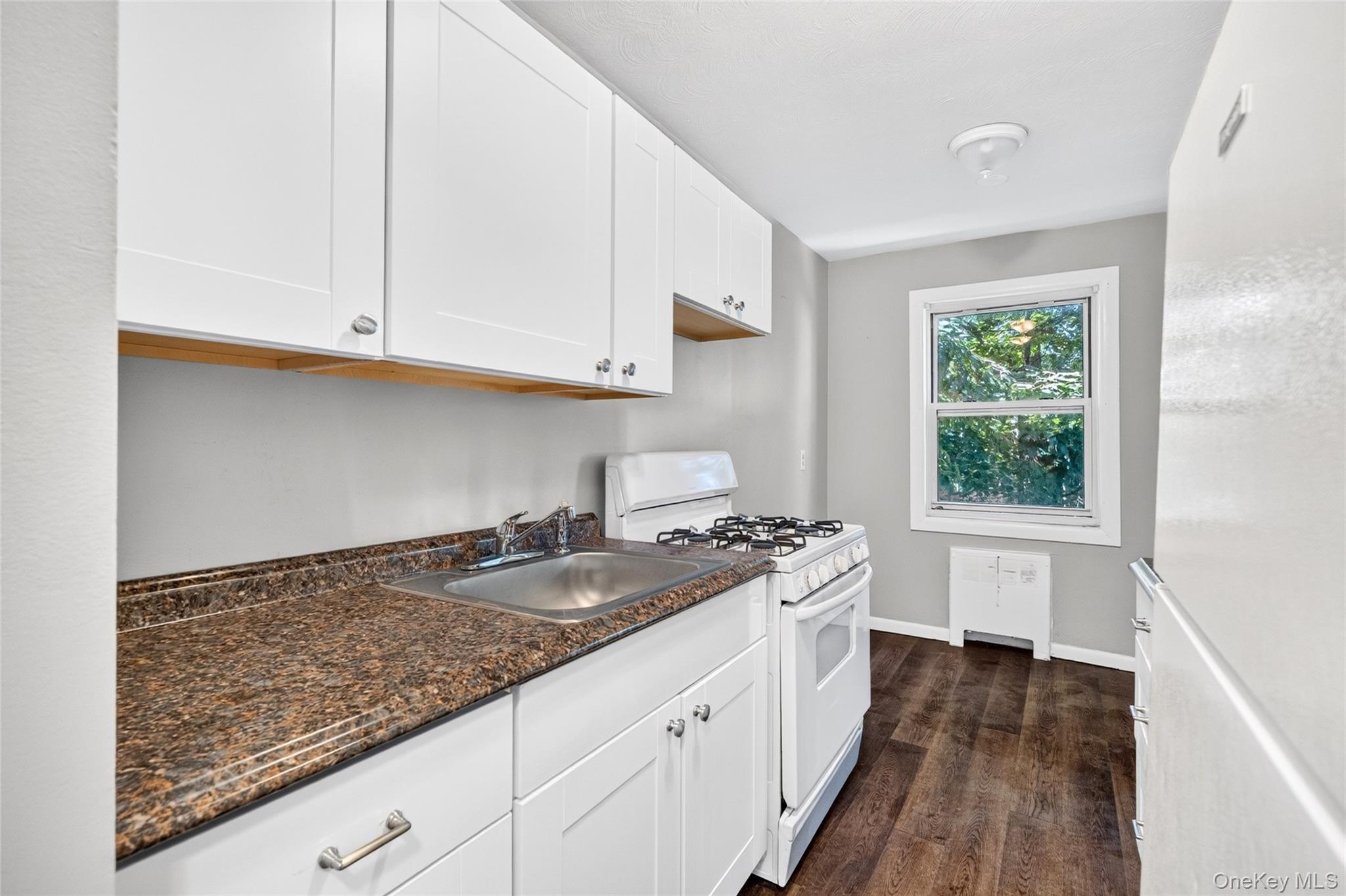 205 West Post Road, Unit 1N photo 12