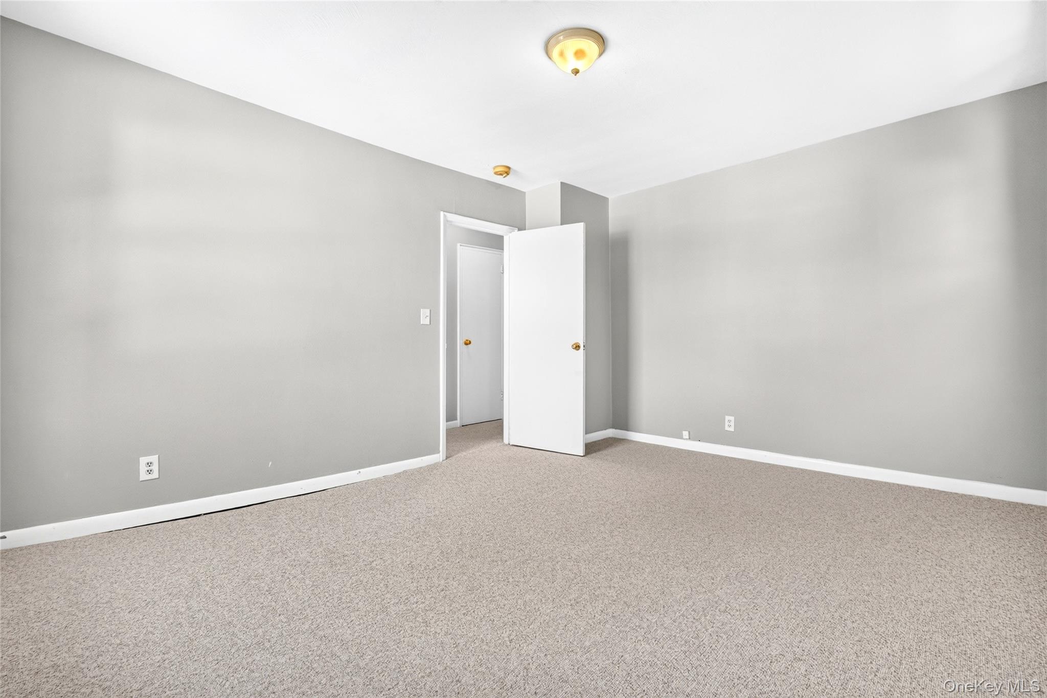 205 West Post Road, Unit 1N photo 31