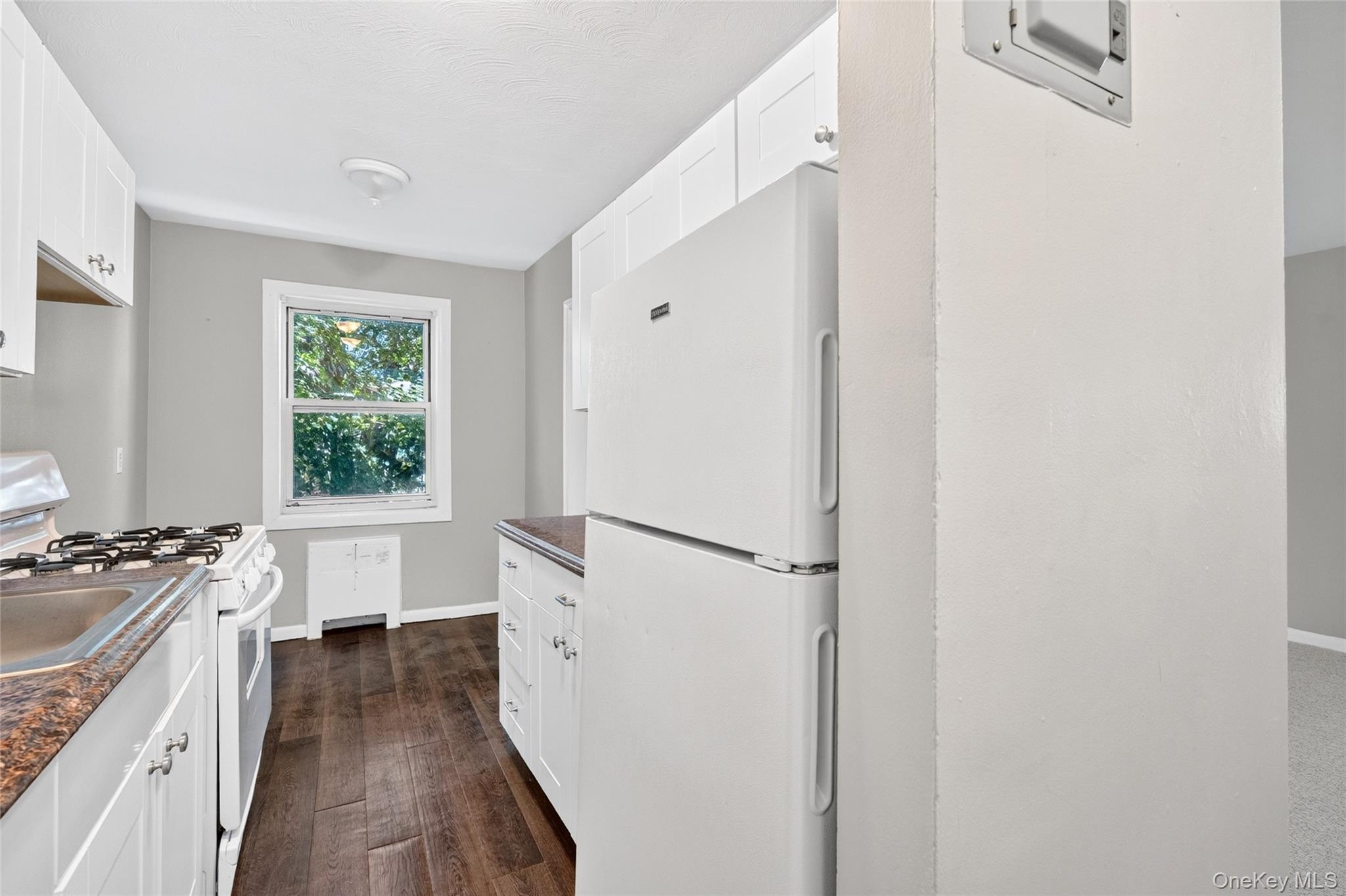 205 West Post Road, Unit 1N photo 13