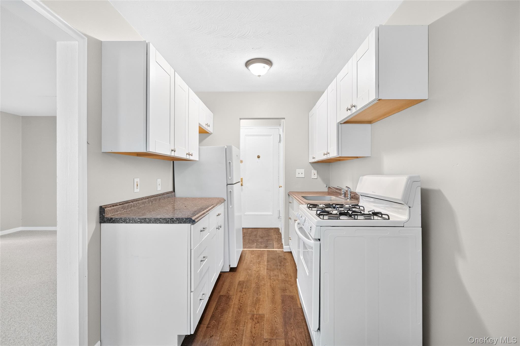 205 West Post Road, Unit 1N photo 18