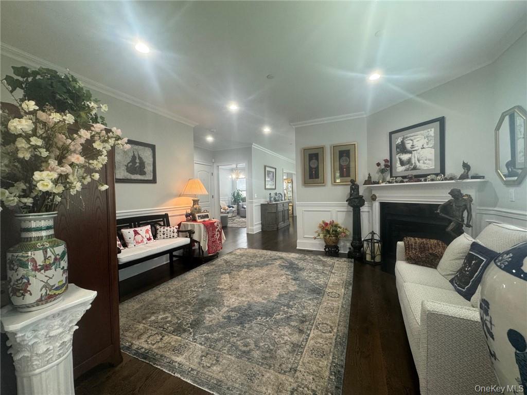 4 Rose Avenue – For Rent photo 3
