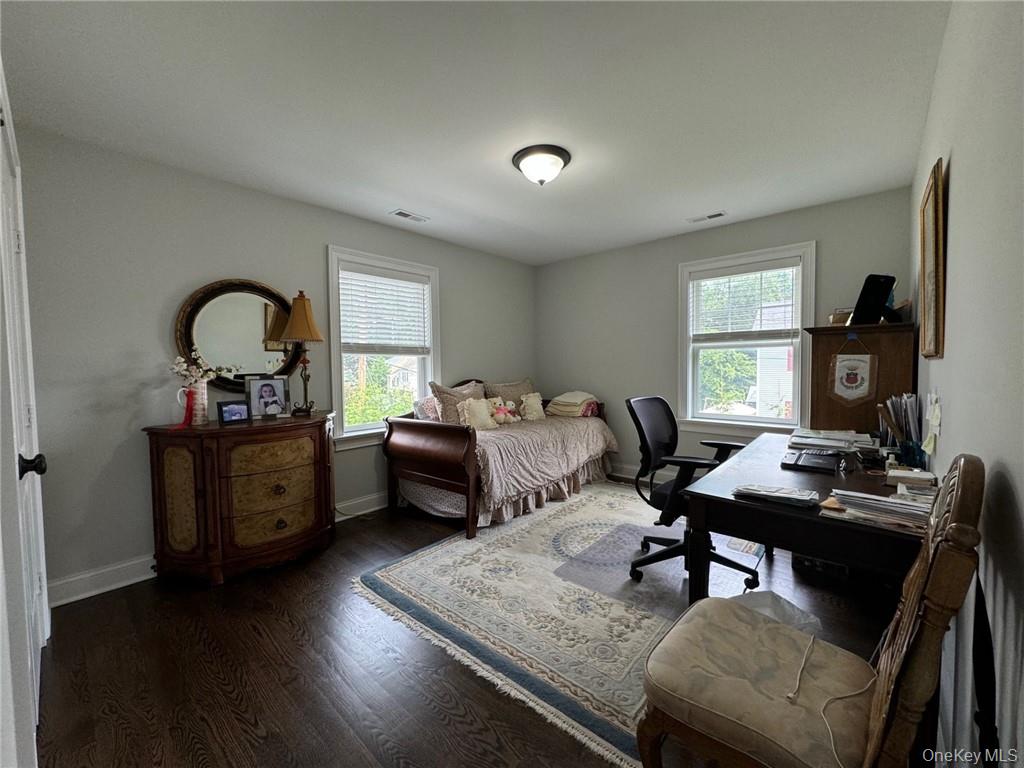 4 Rose Avenue – For Rent photo 10