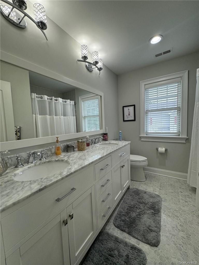 4 Rose Avenue – For Rent photo 12