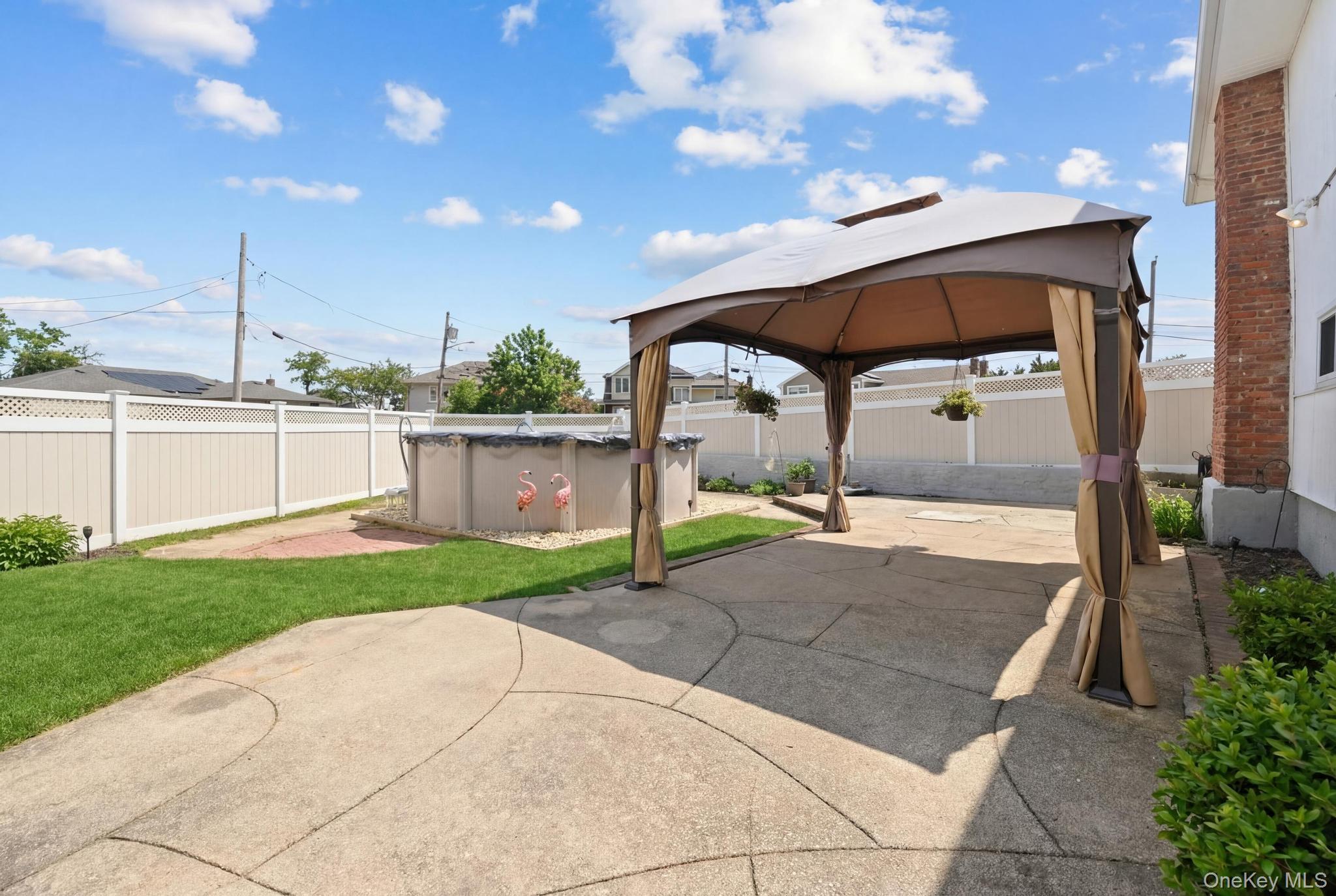 341 Green Court – For Sale photo 18
