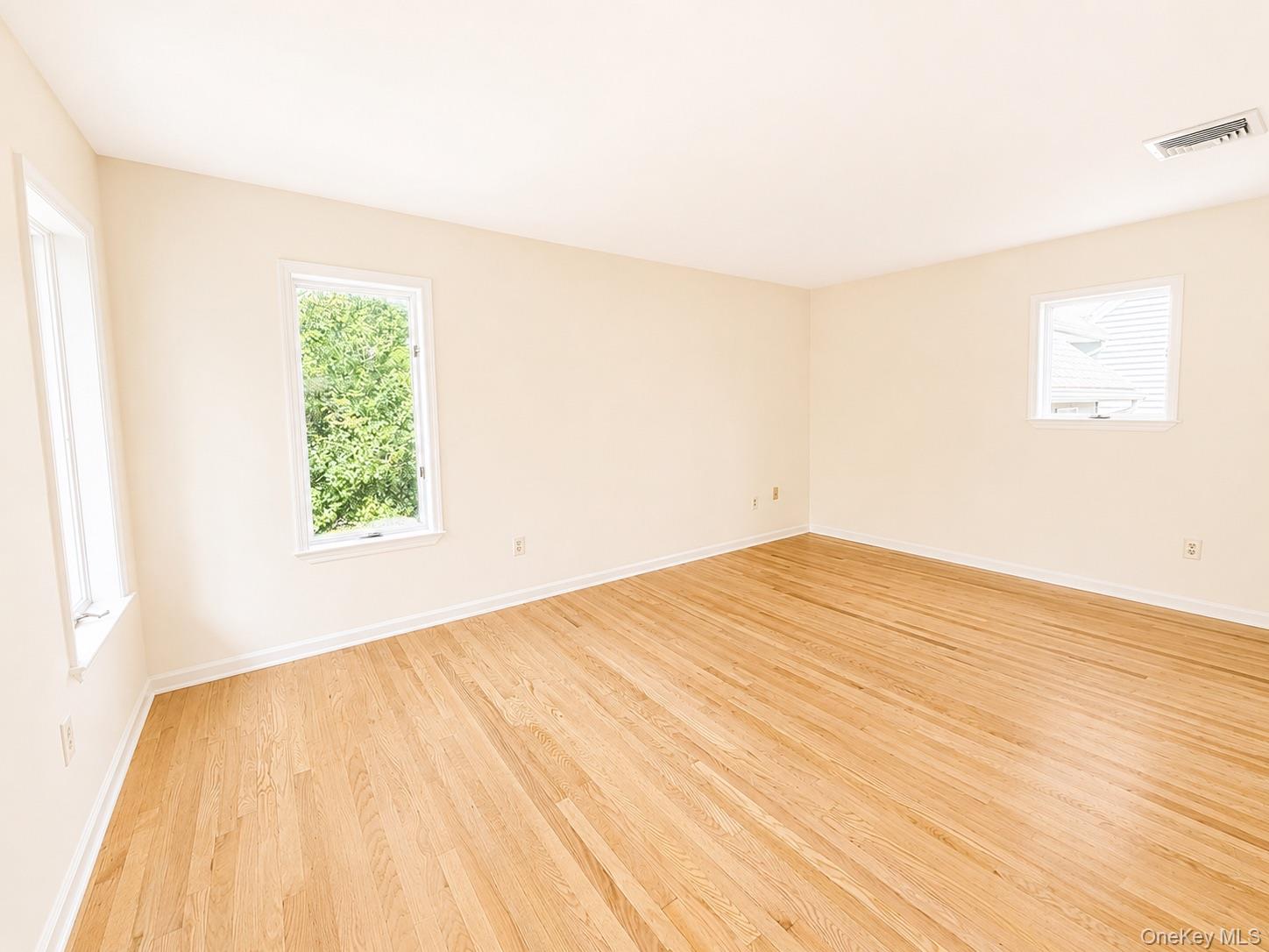 6 Cornell Place – For Rent photo 12
