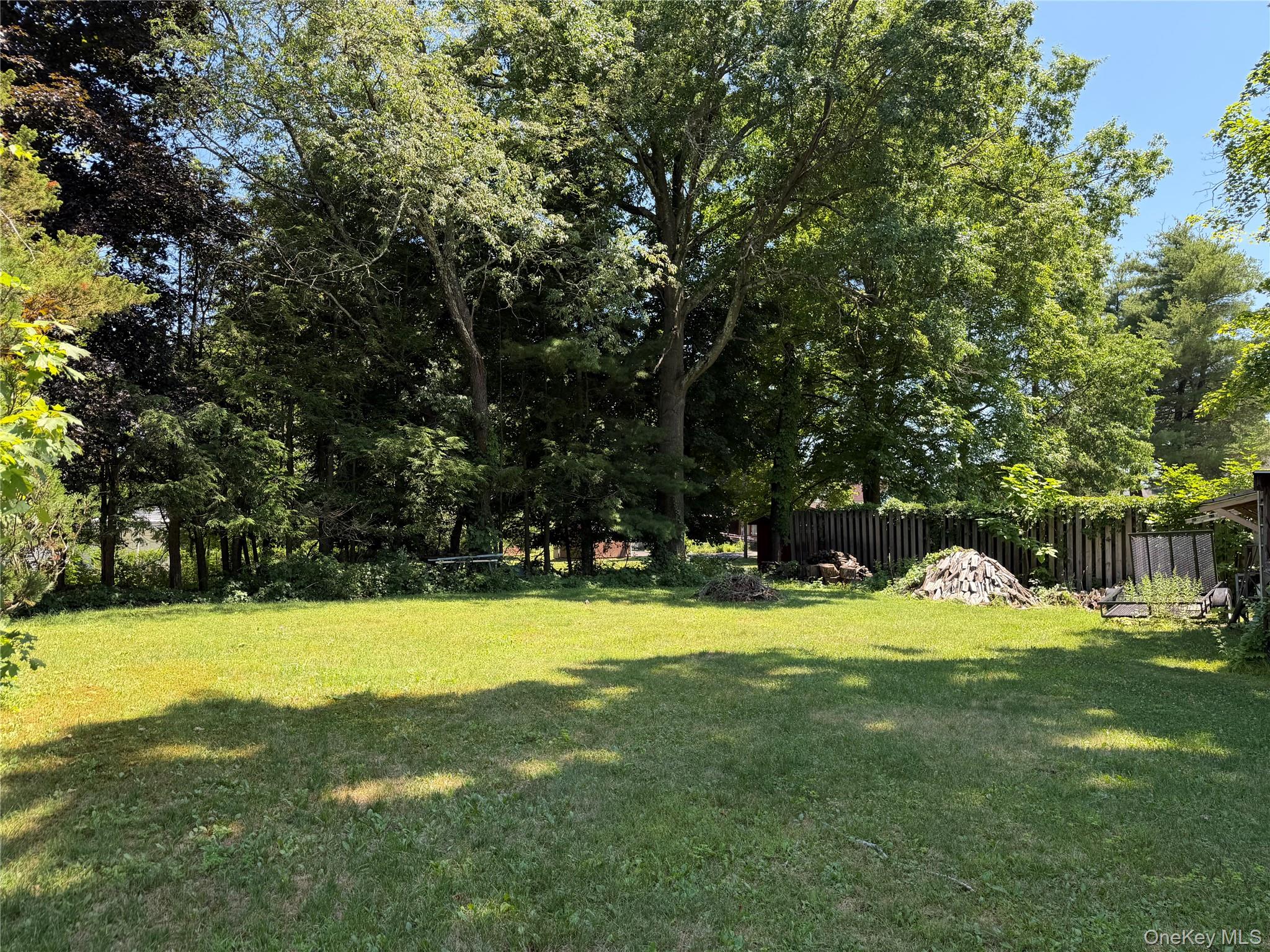 16 Cottage Street – For Sale photo 19