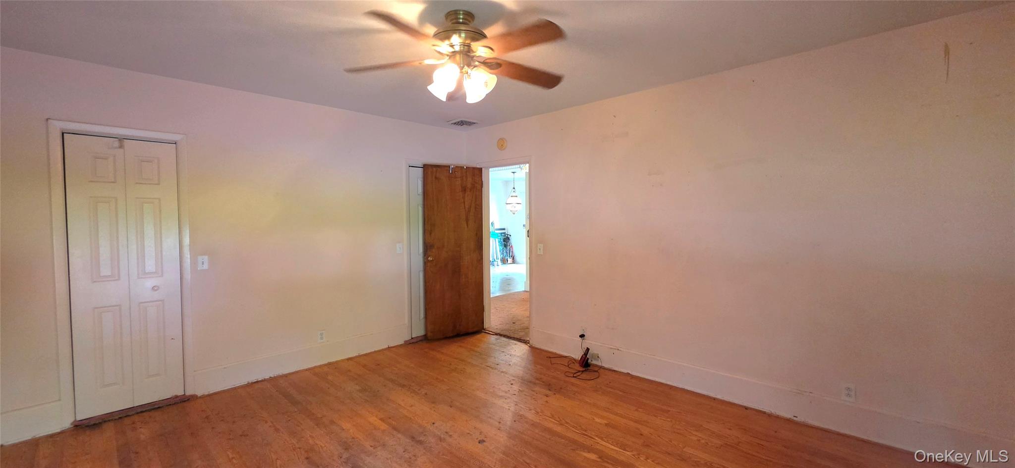 13 Third Street – For Sale photo 18