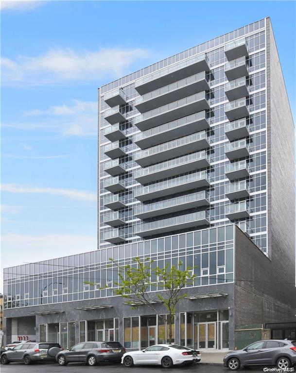41-62 Bowne Street, Unit 14H+P6