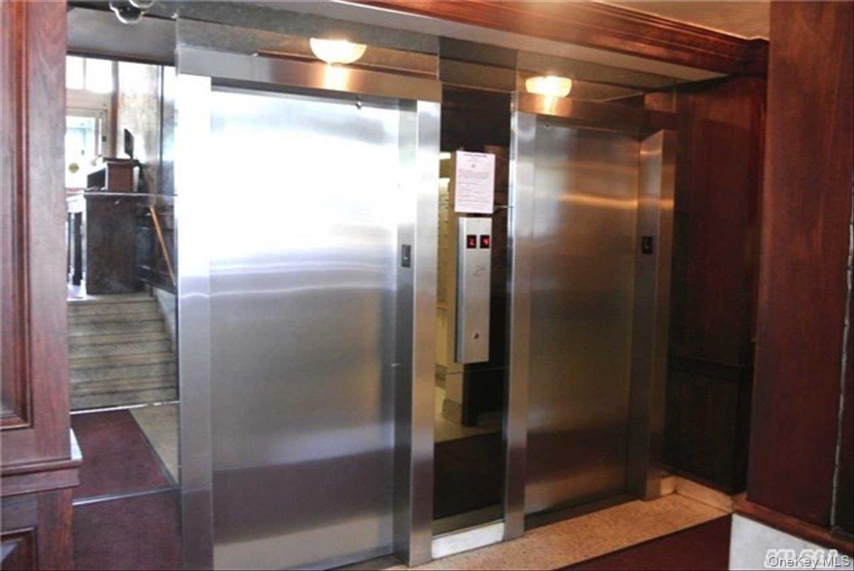 85-15 Main Street, Unit 12B photo 18