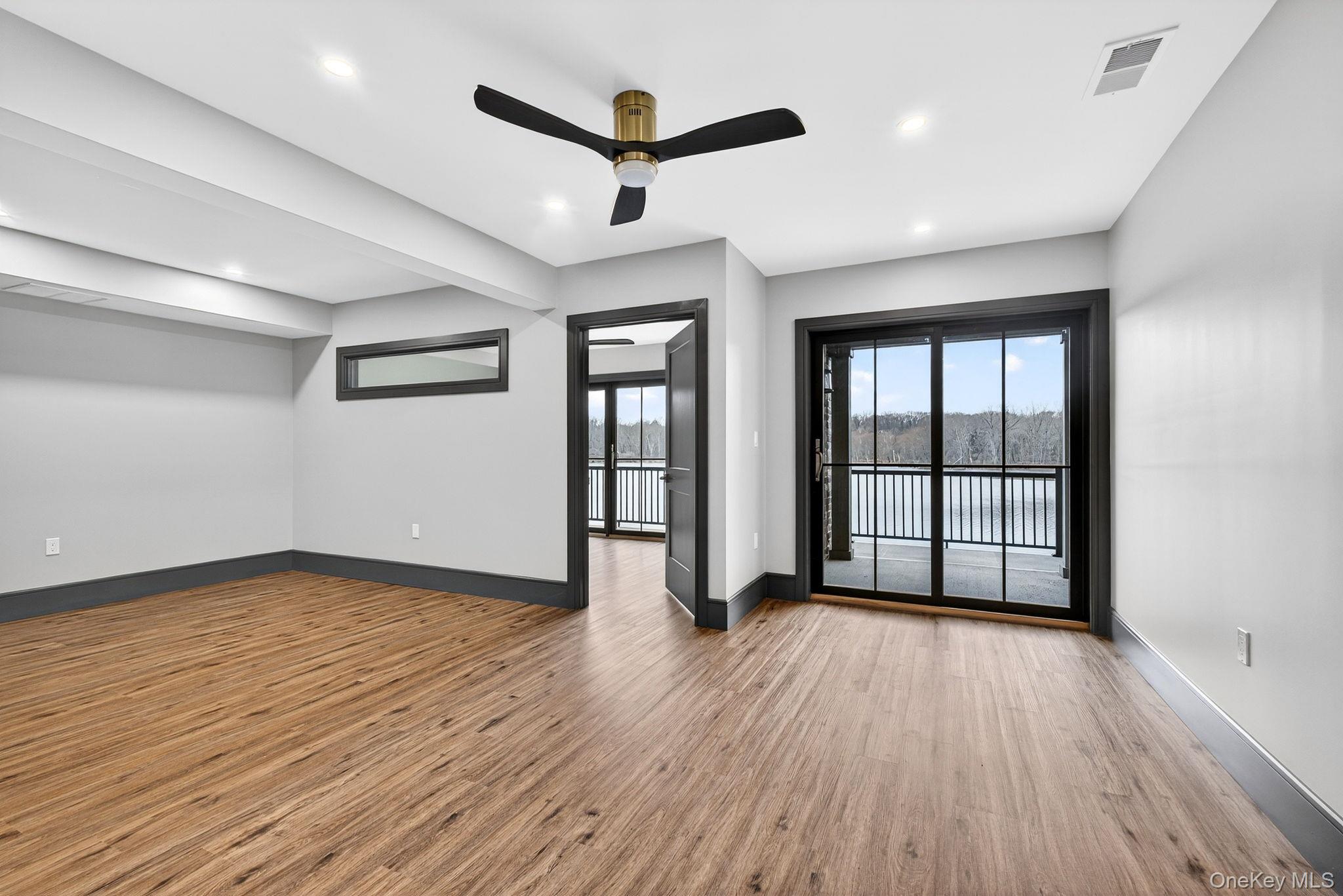 2 icehouse Drive – For Sale photo 26