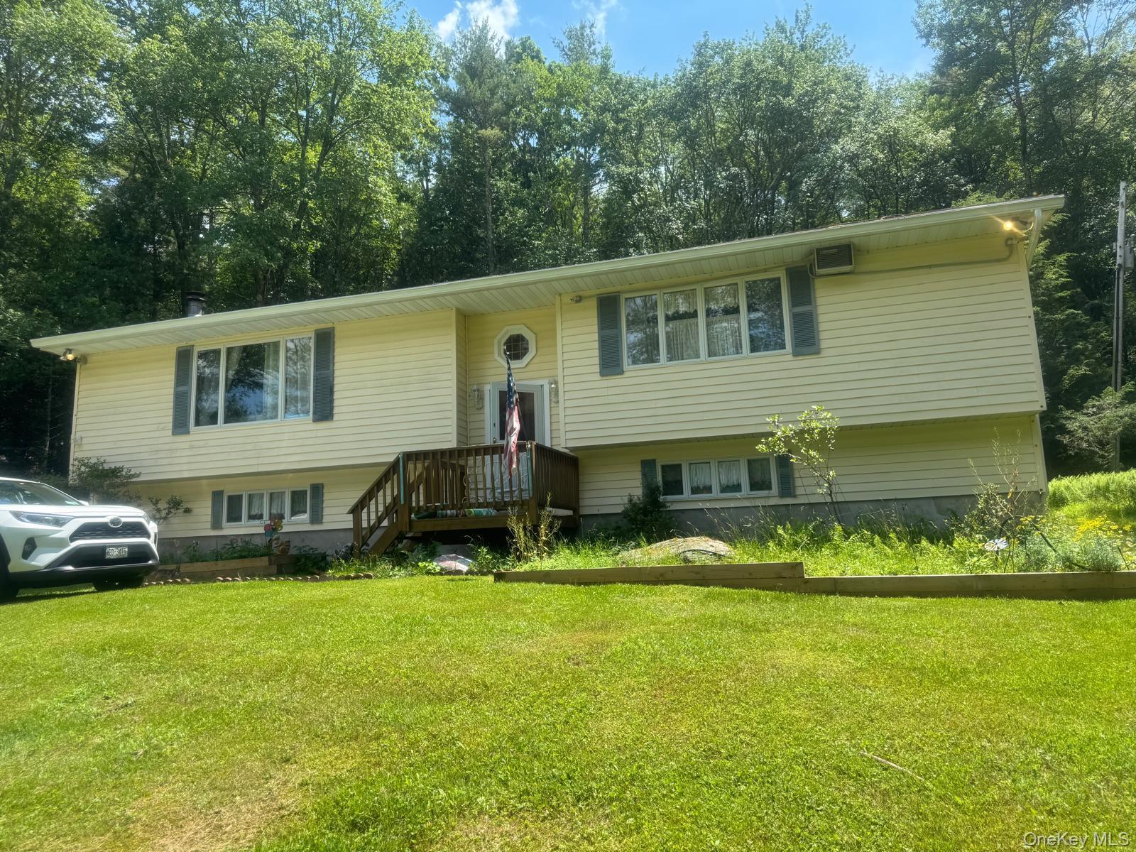 60 Highland Lake Road – For Sale