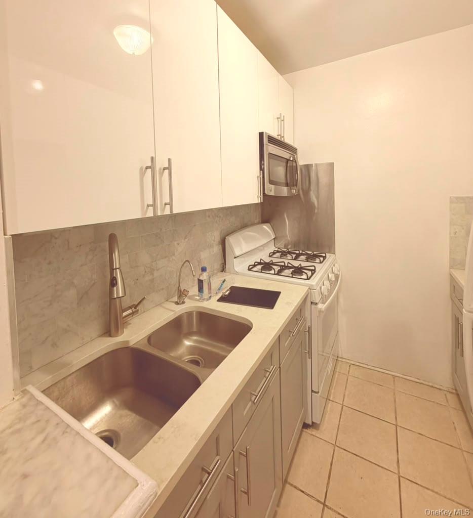 65-70 Booth Street, Unit 2B photo 9