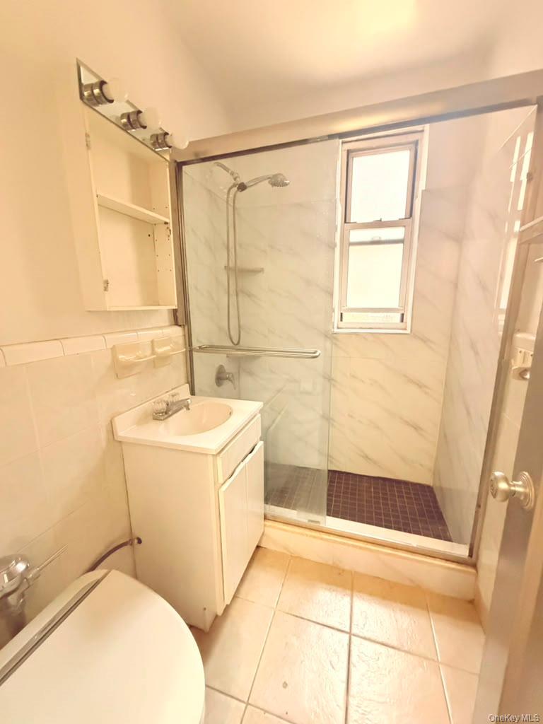 65-70 Booth Street, Unit 2B photo 14