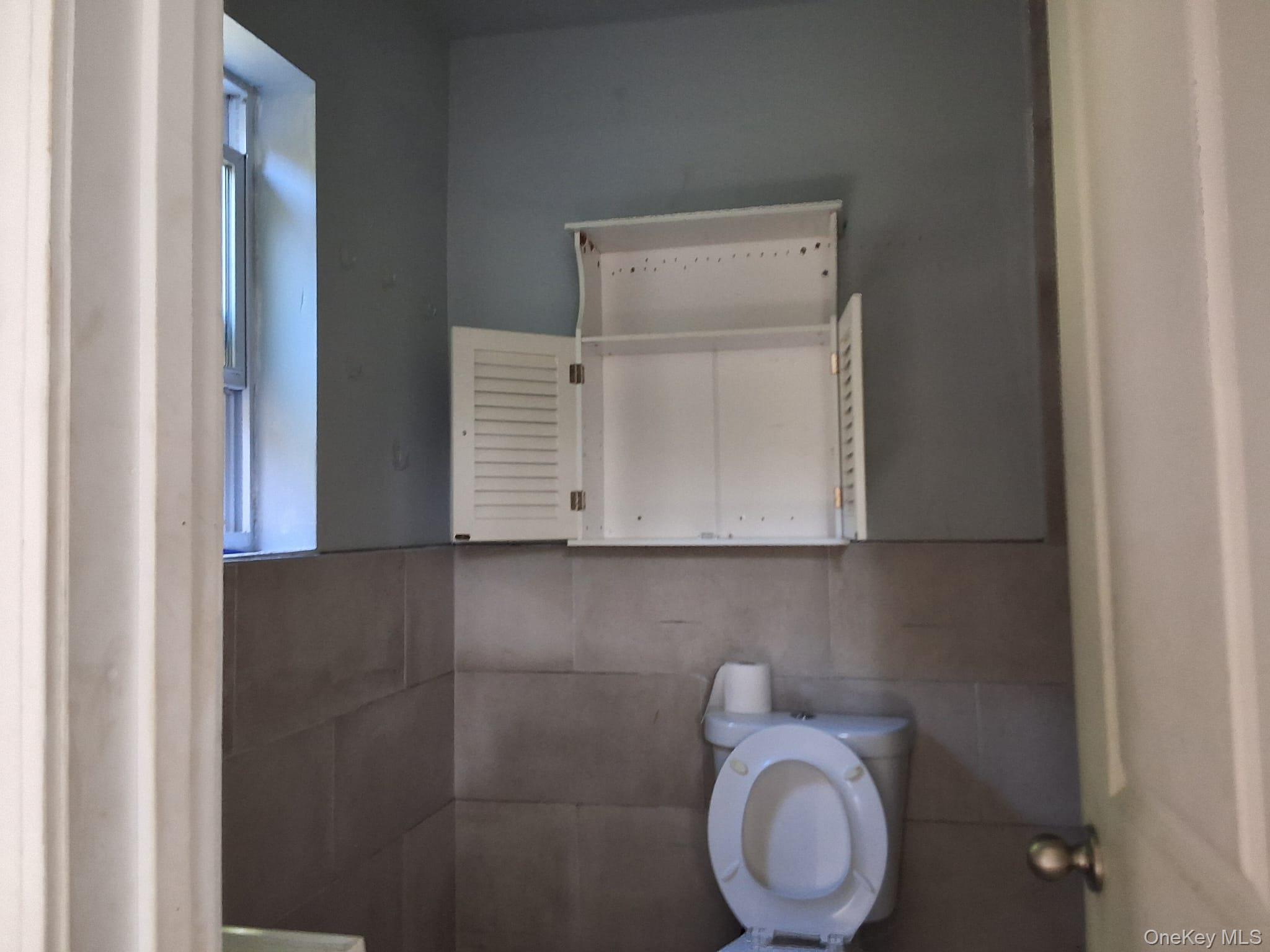 422 Spring Street – For Rent photo 8