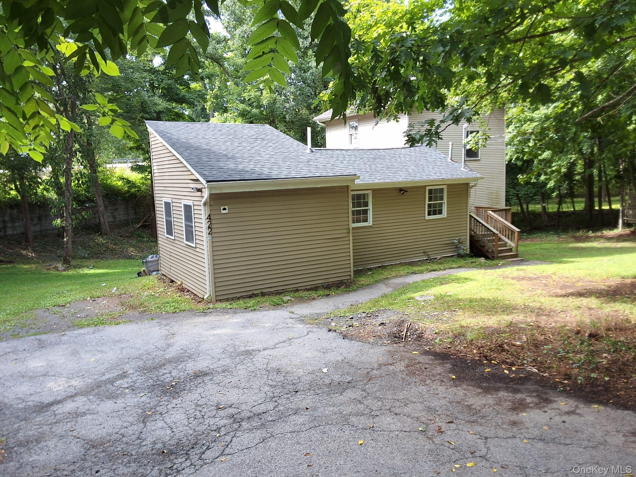 422 Spring Street – For Rent