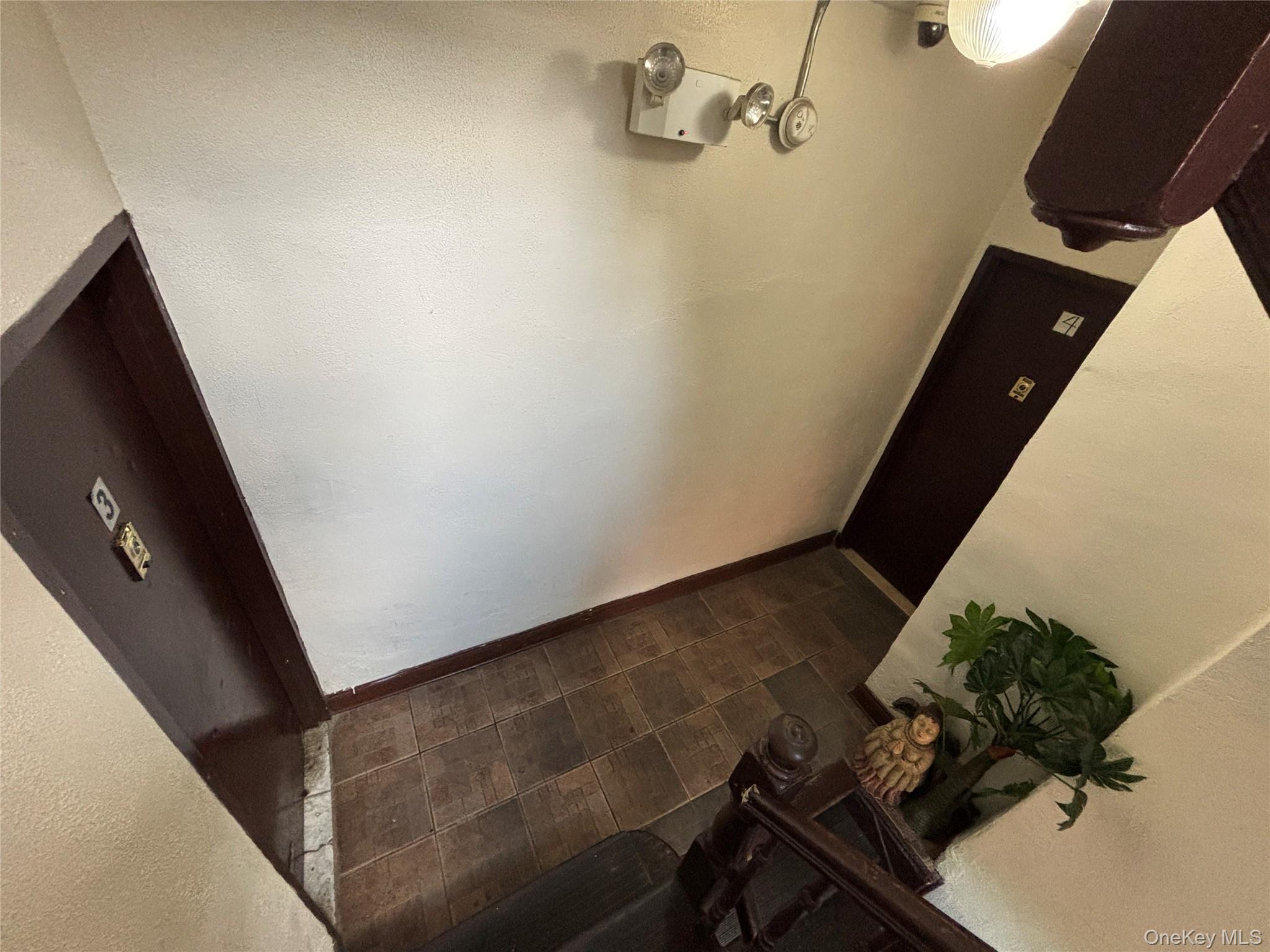 2308 Hughes Avenue – For Sale photo 10