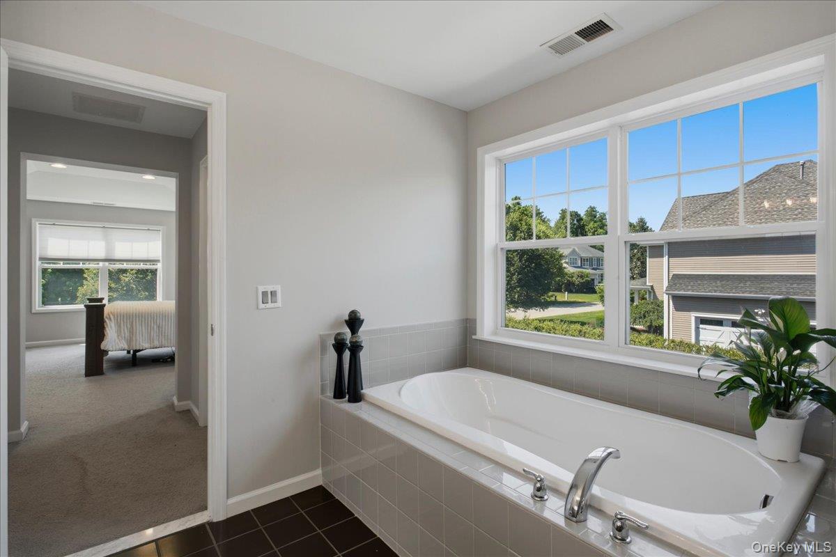236 Buttonwood Way – For Sale photo 28