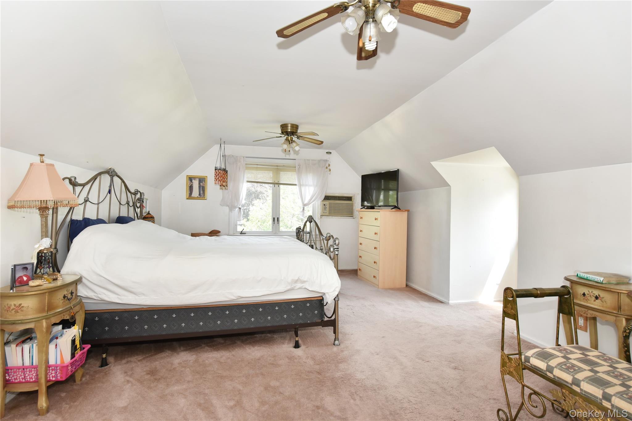 18418 69th Avenue – For Sale photo 24