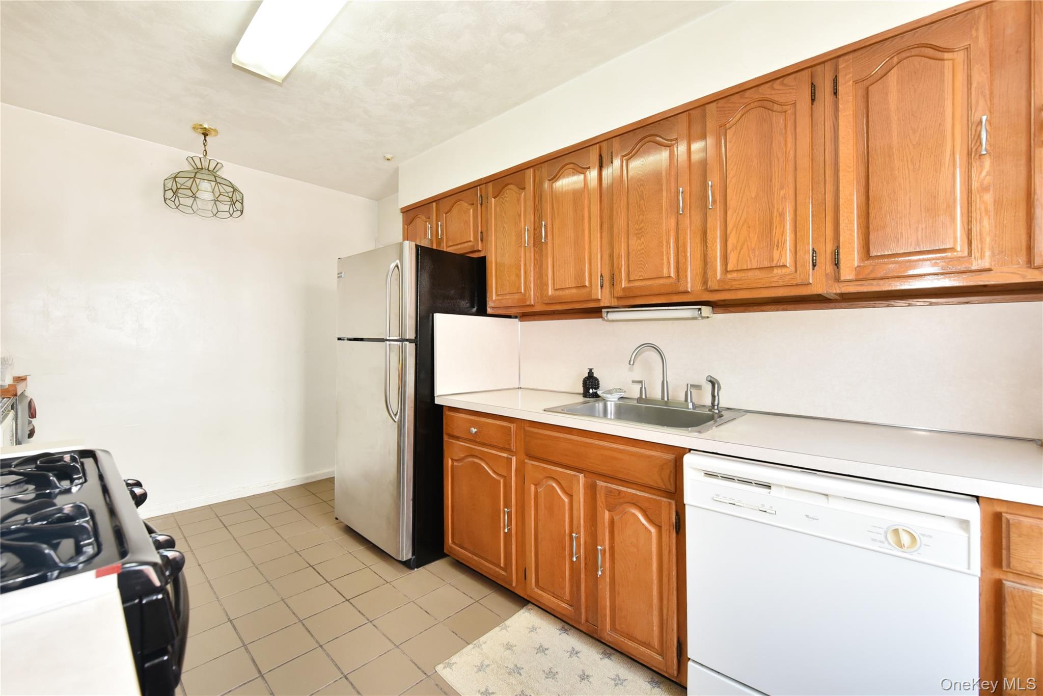 18418 69th Avenue – For Sale photo 12