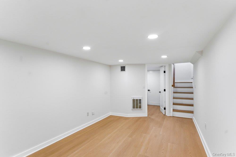12 E Park Drive – For Sale photo 39