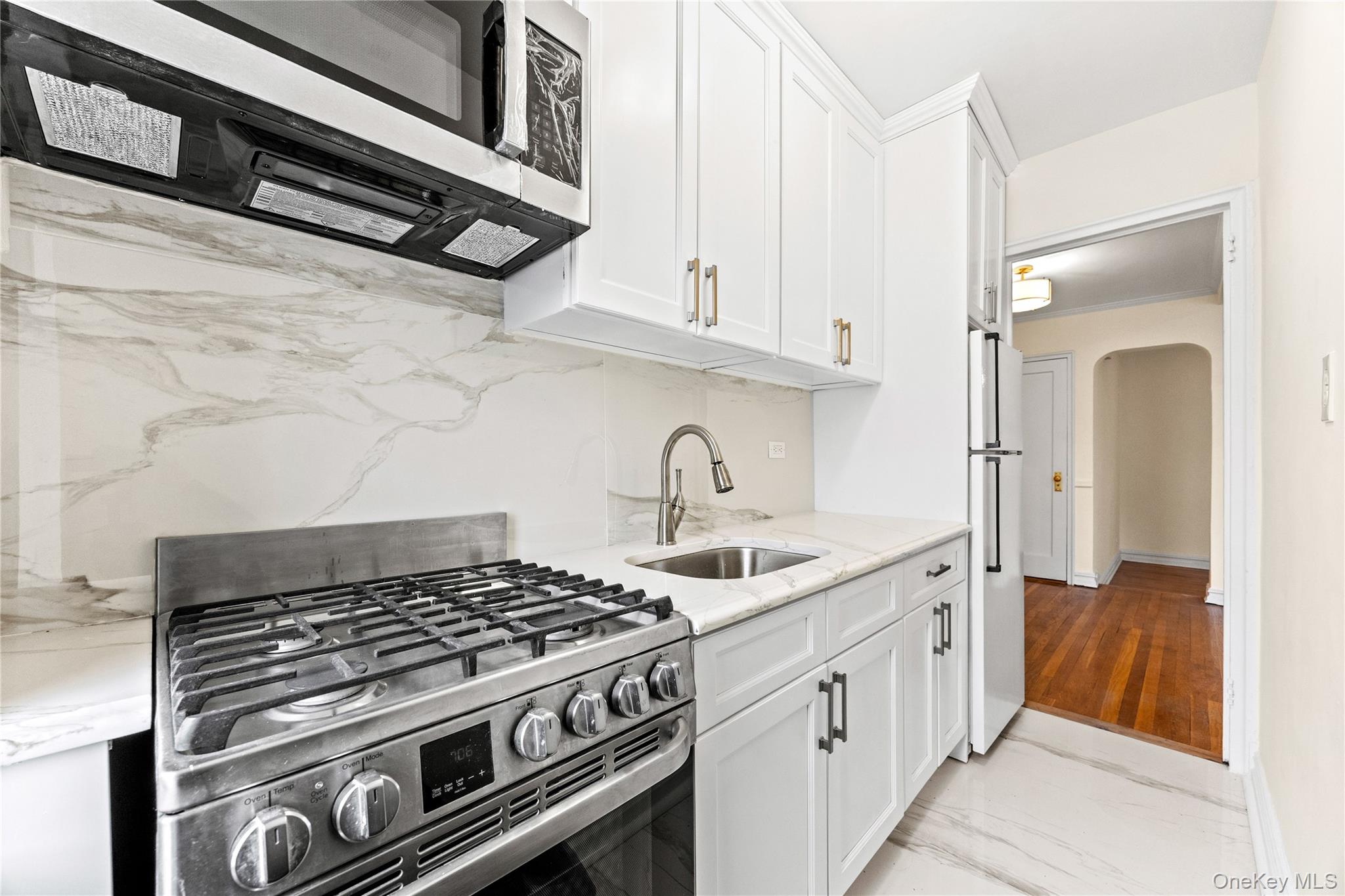 35-35 75th Street, Unit 625 photo 9