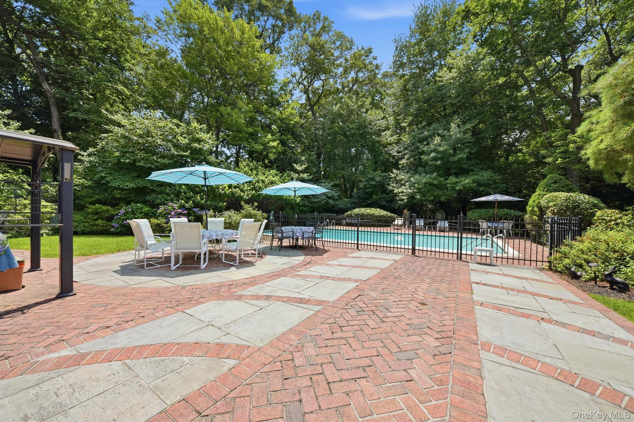 15 Tappentown Lane – For Sale photo 17