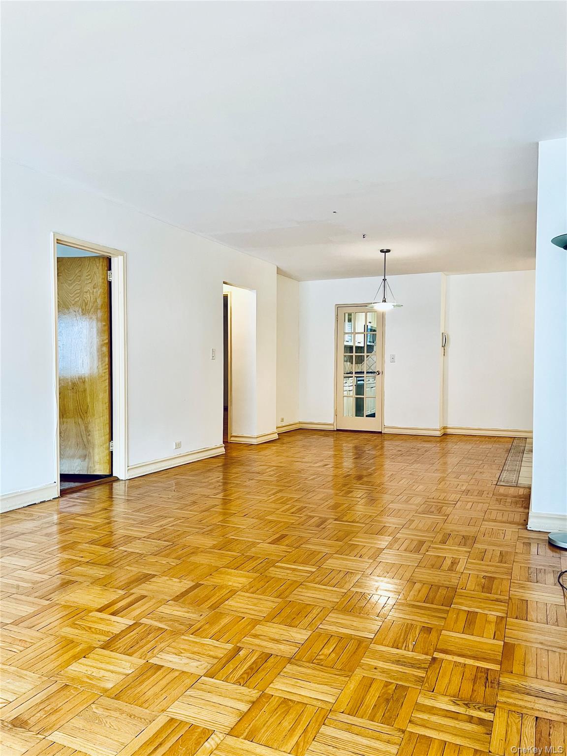 411 East 53rd Street, Unit 8L photo 10
