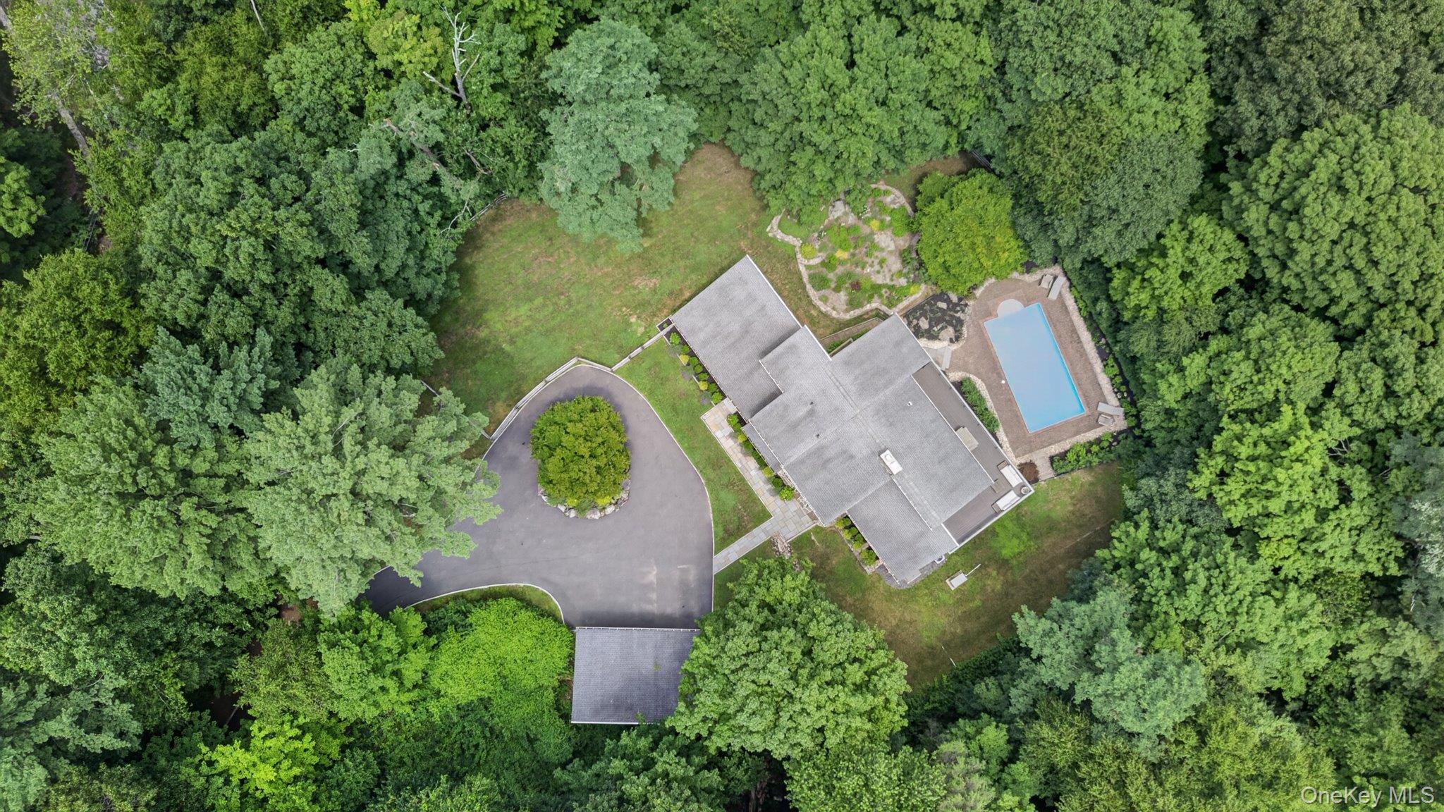 230 E Middle Patent Road – For Sale photo 40