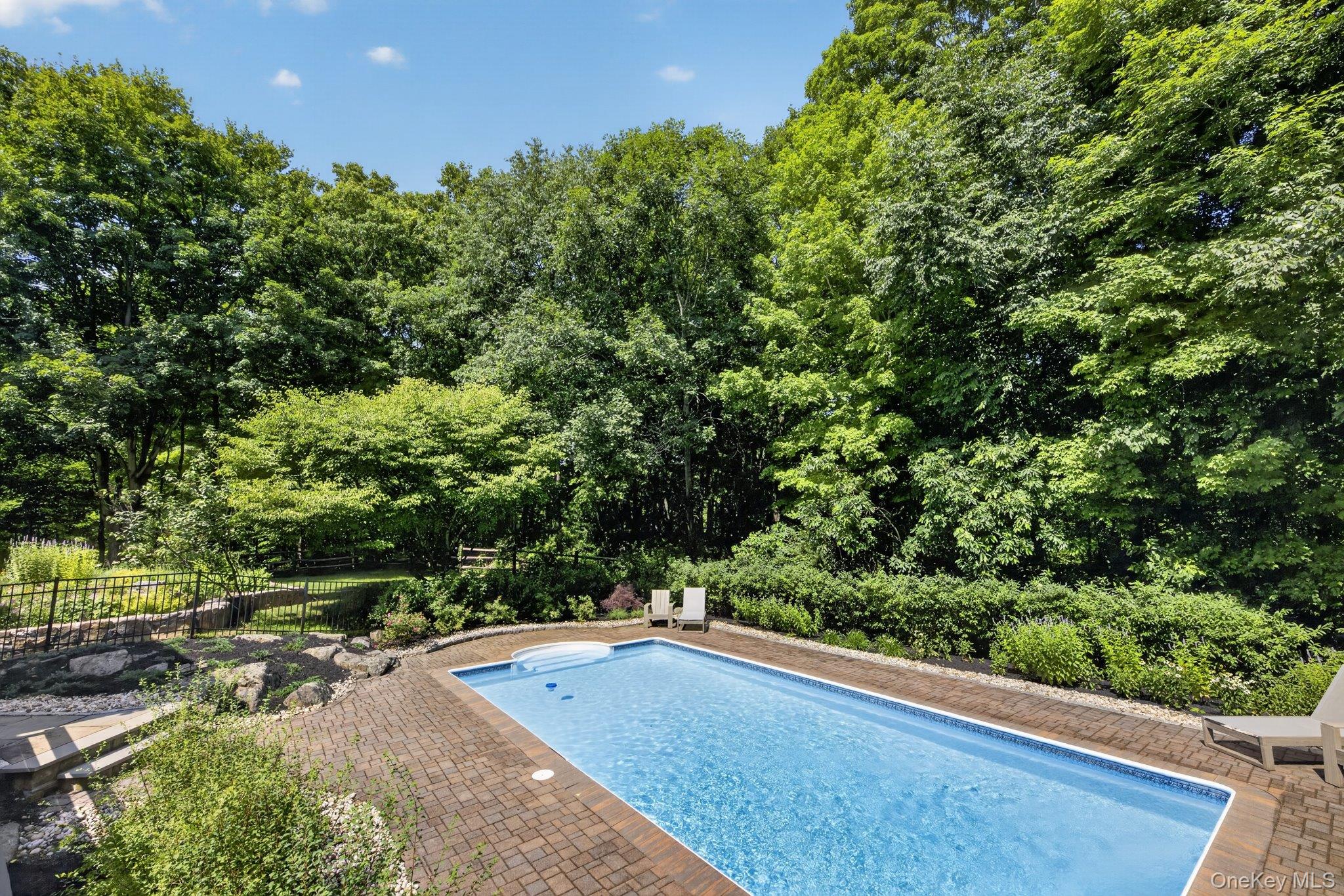 230 E Middle Patent Road – For Sale photo 22