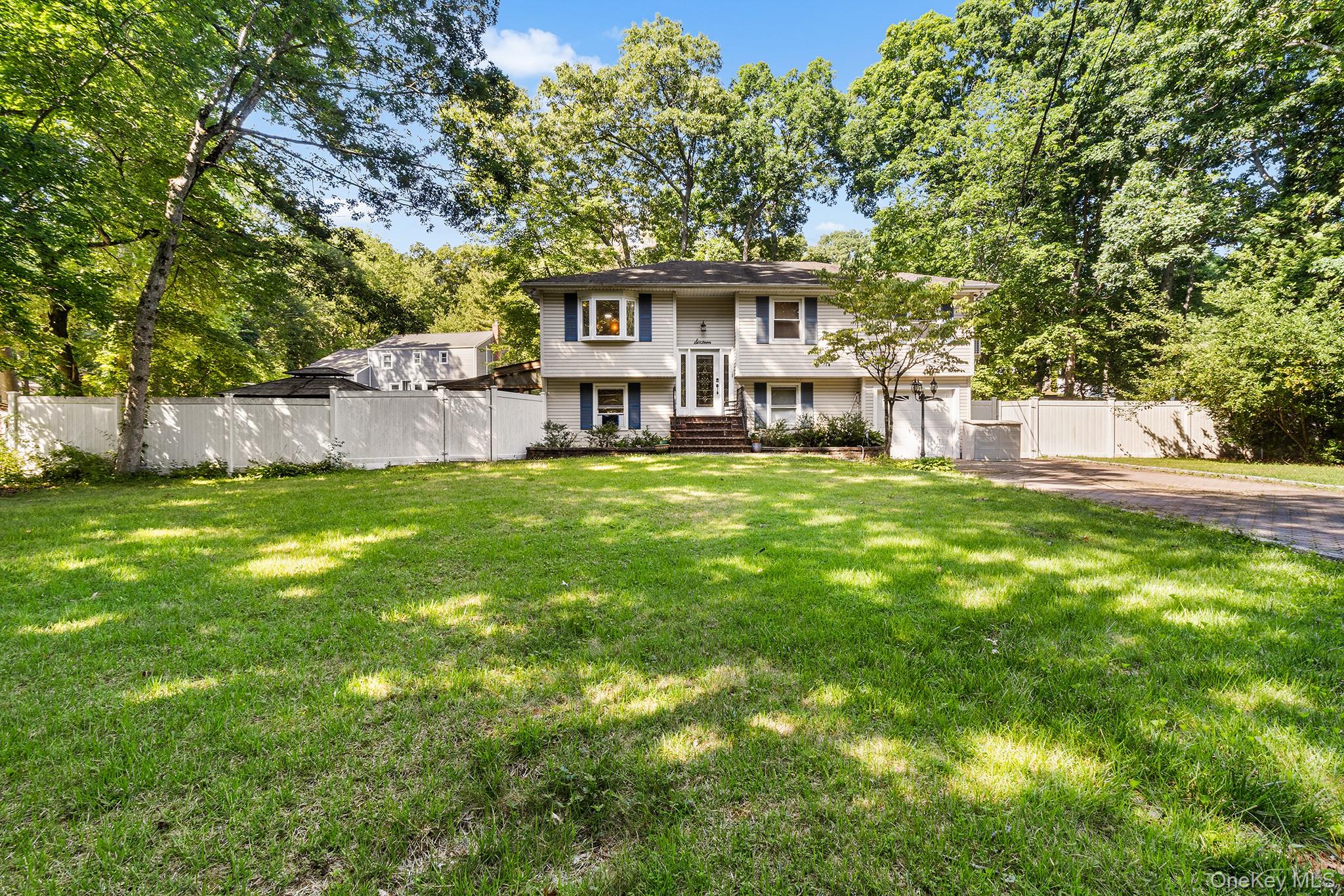 16 Obermueller Drive – For Sale