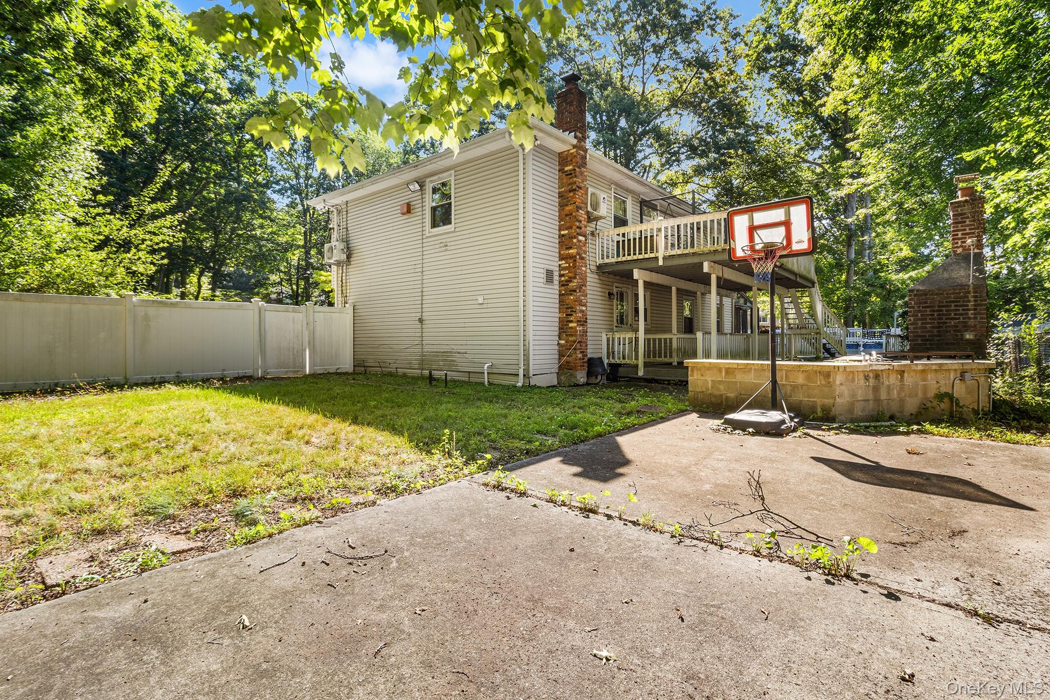 16 Obermueller Drive – For Sale photo 4