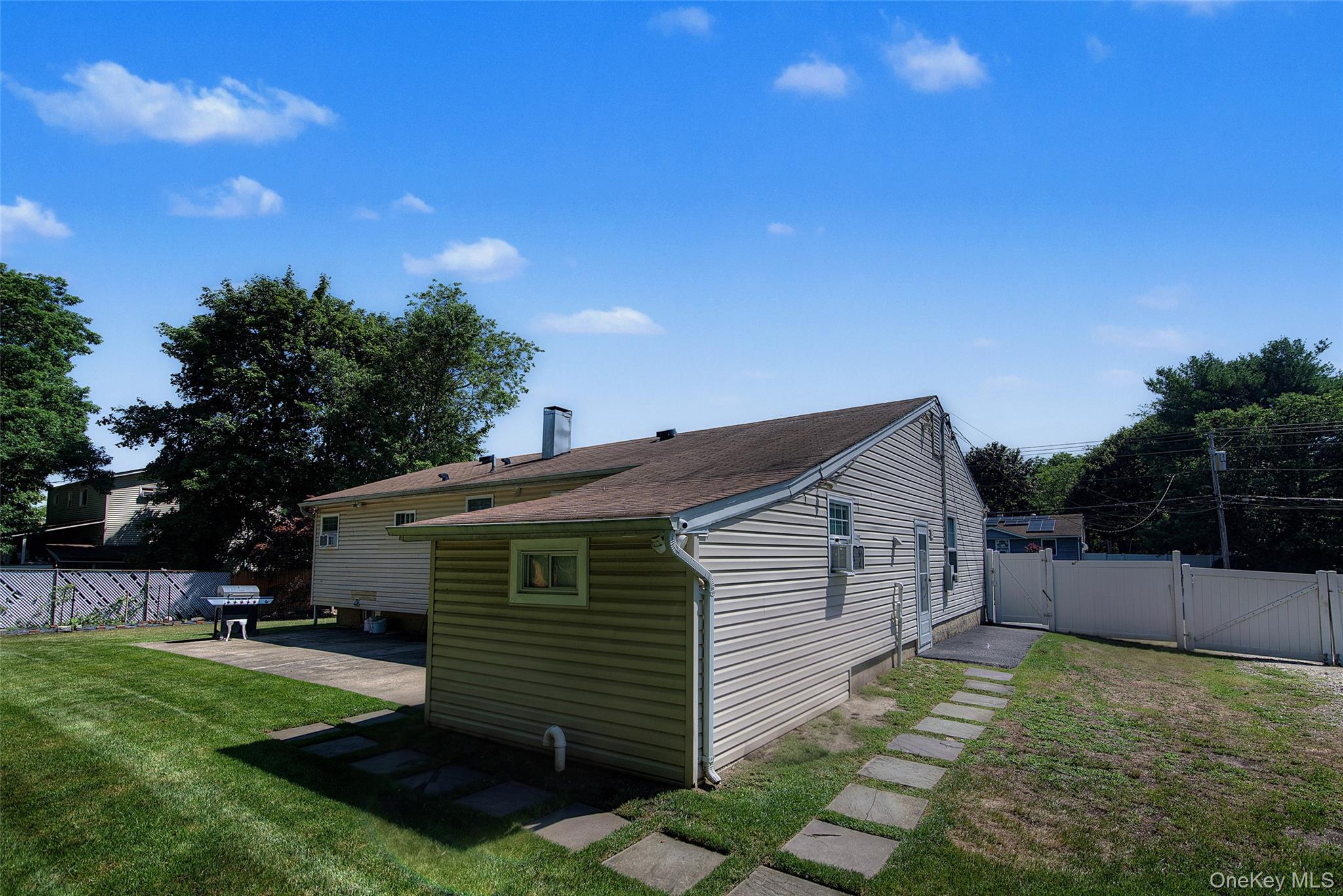 46 Oakland Avenue – For Sale photo 4