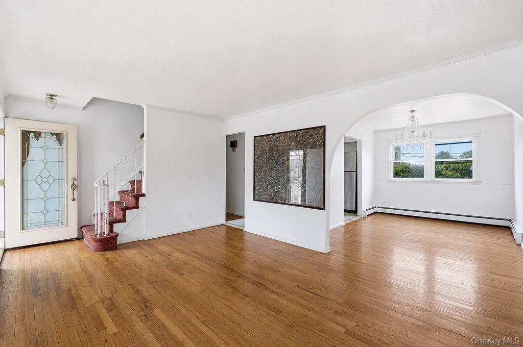 335 Roquette Avenue – For Sale photo 2