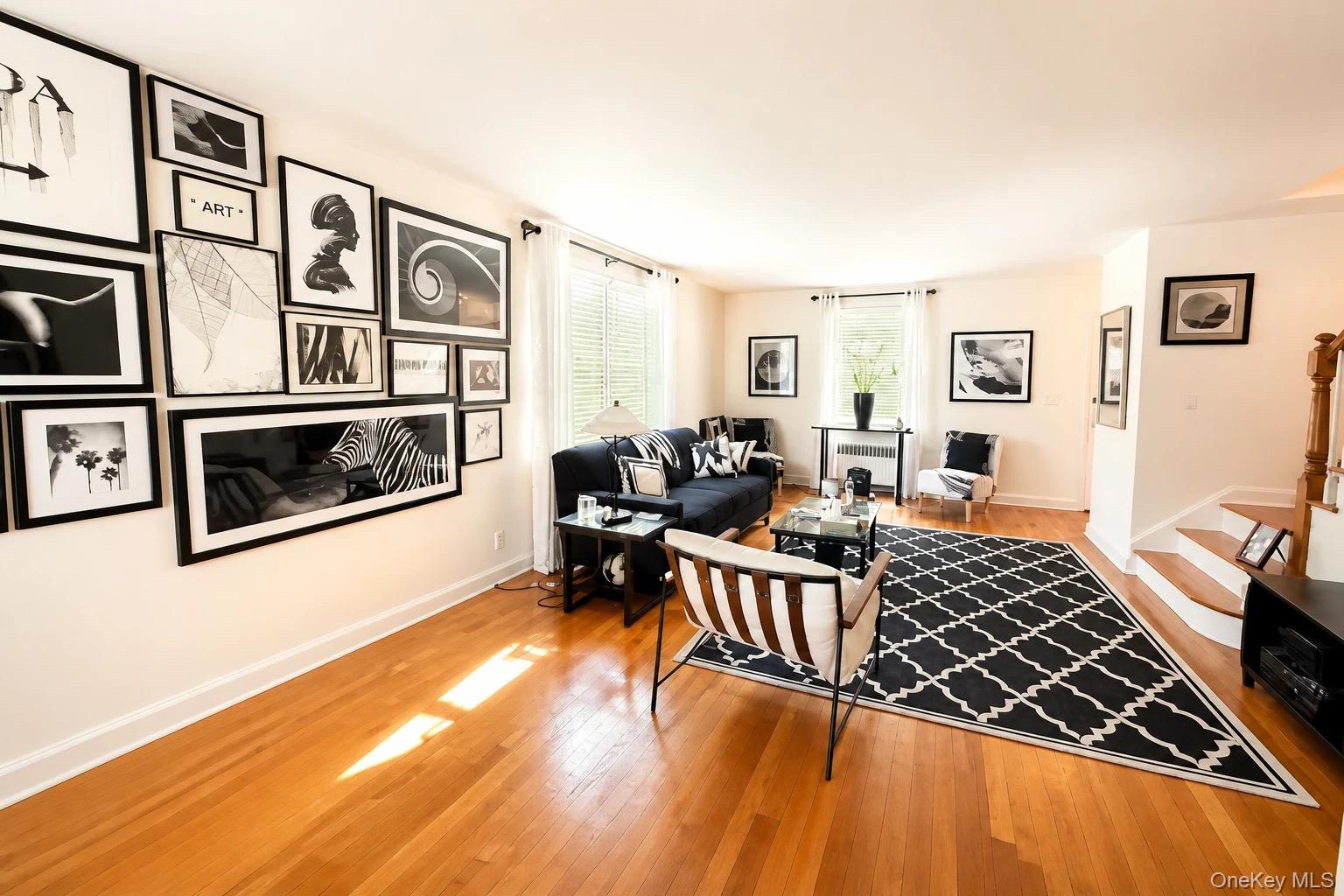 109 N Broadway, Unit H1 photo 2