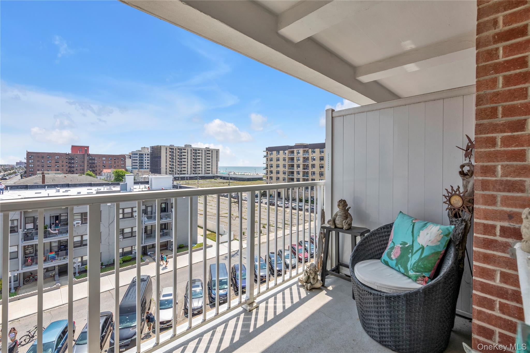 55 Monroe Boulevard, Unit 4E photo 11