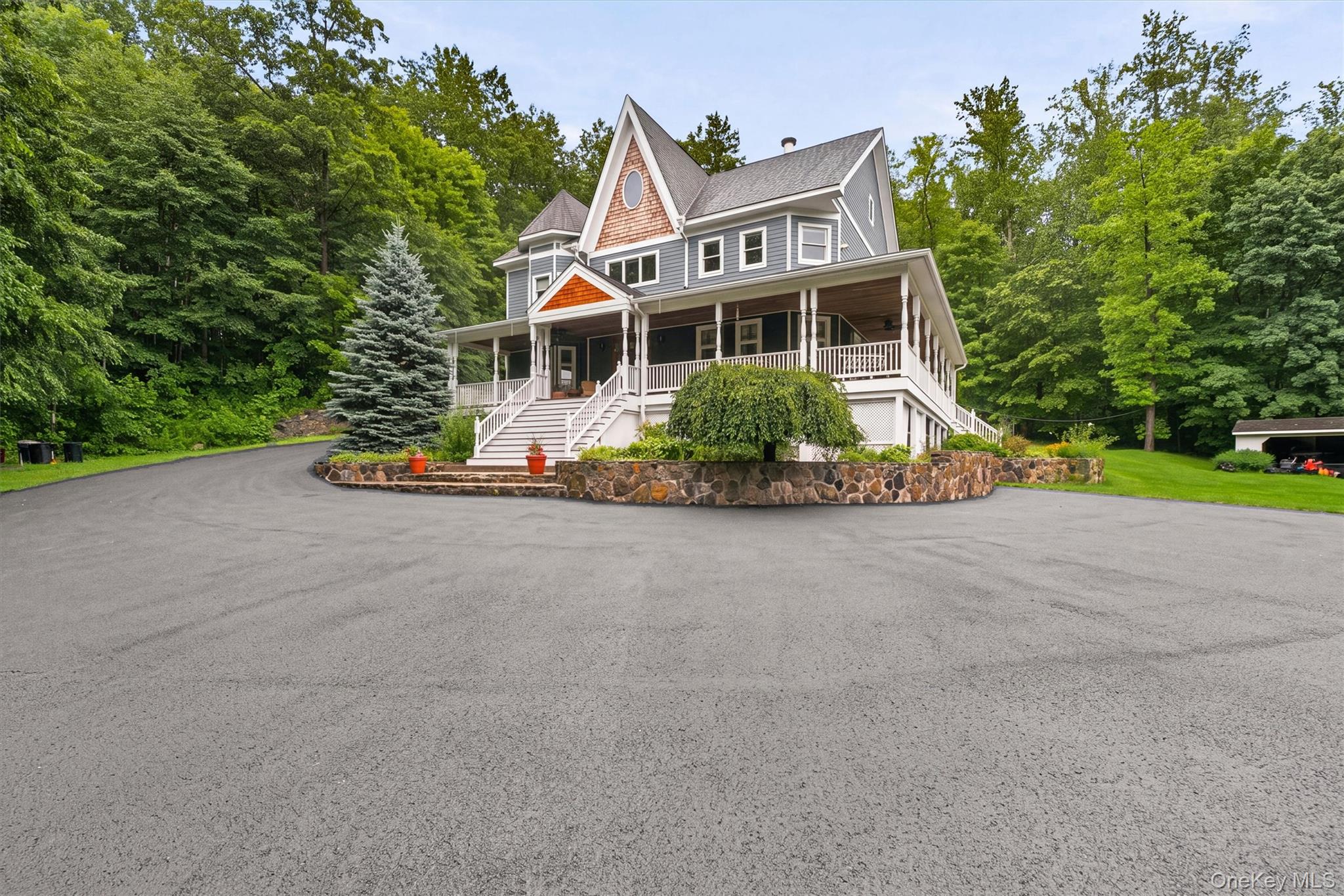 59 Country Knolls Lane – For Sale