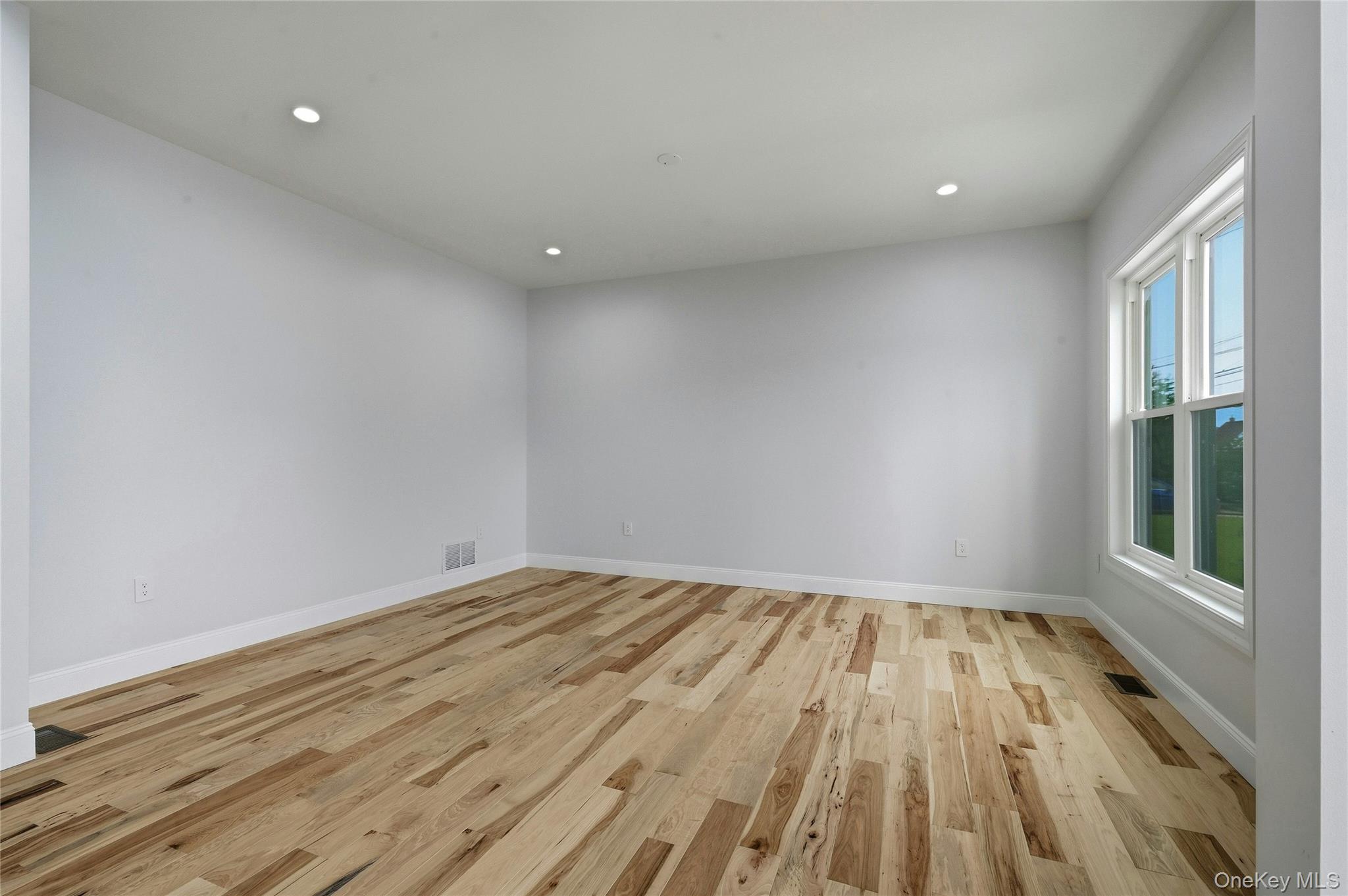 1104 Washington Avenue – For Sale photo 6