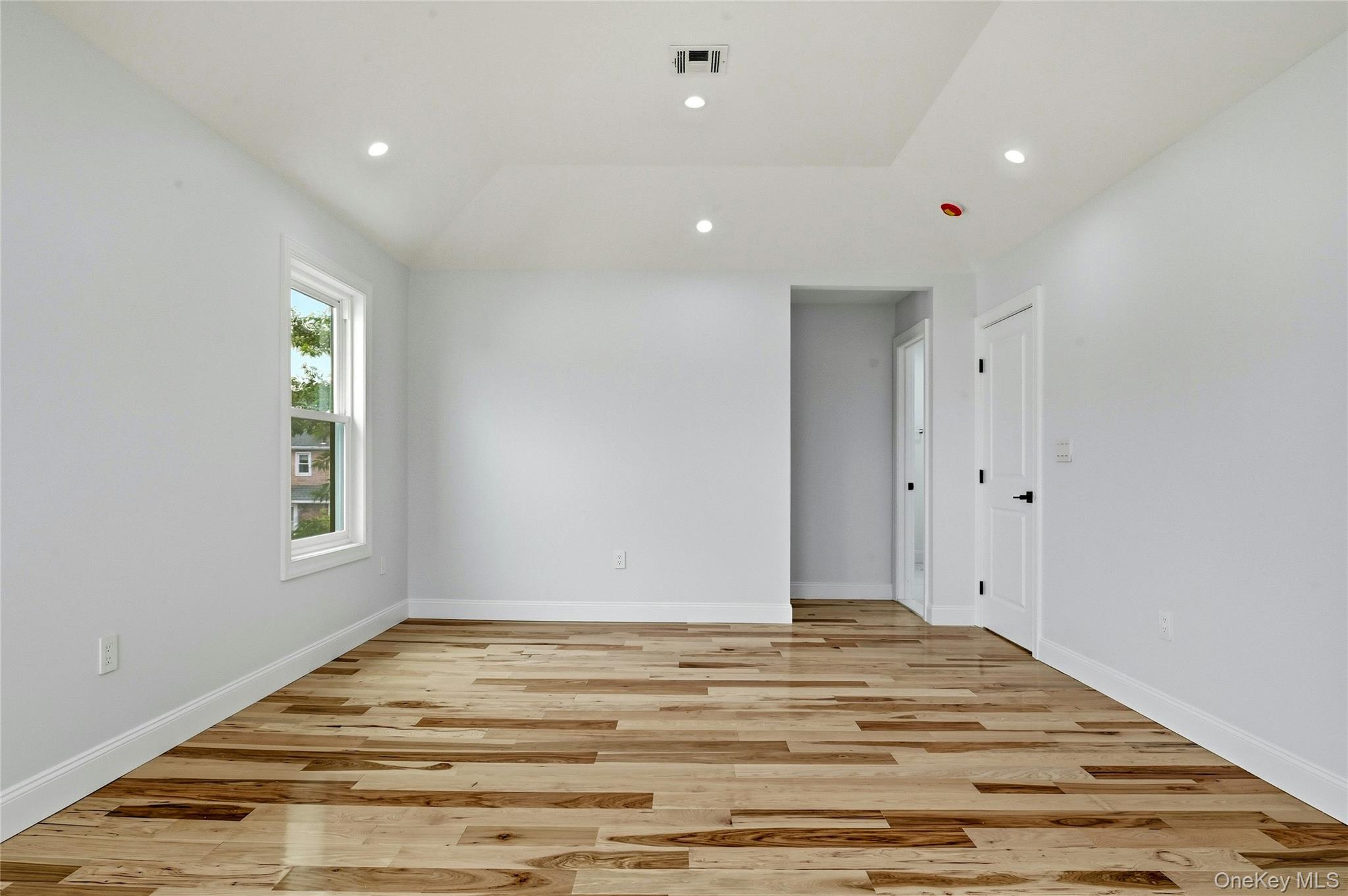 1104 Washington Avenue – For Sale photo 17