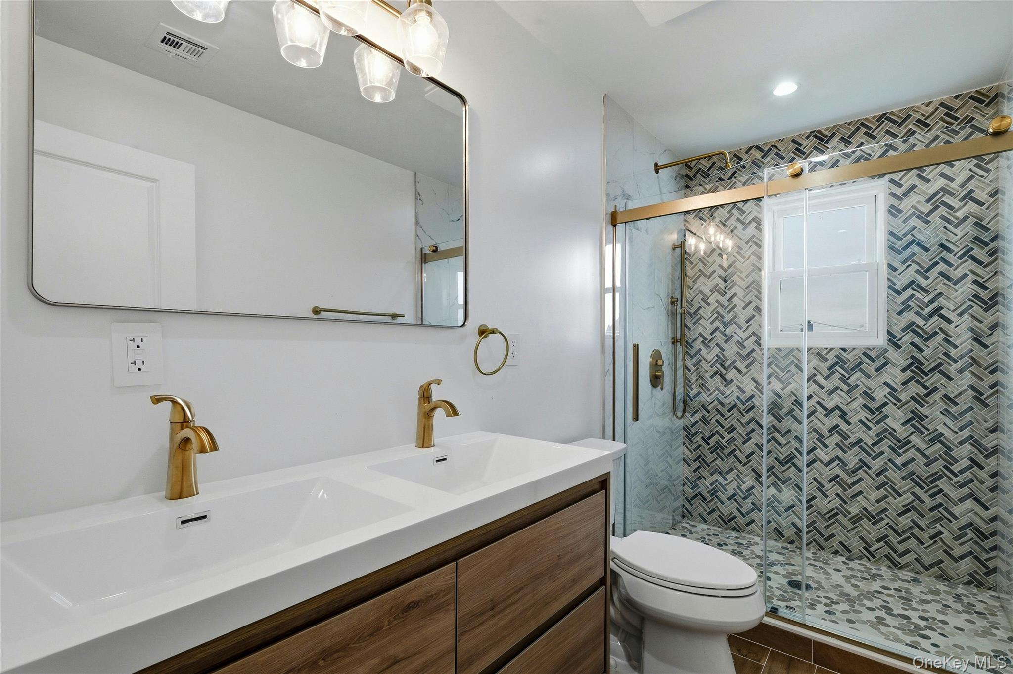 1104 Washington Avenue – For Sale photo 23