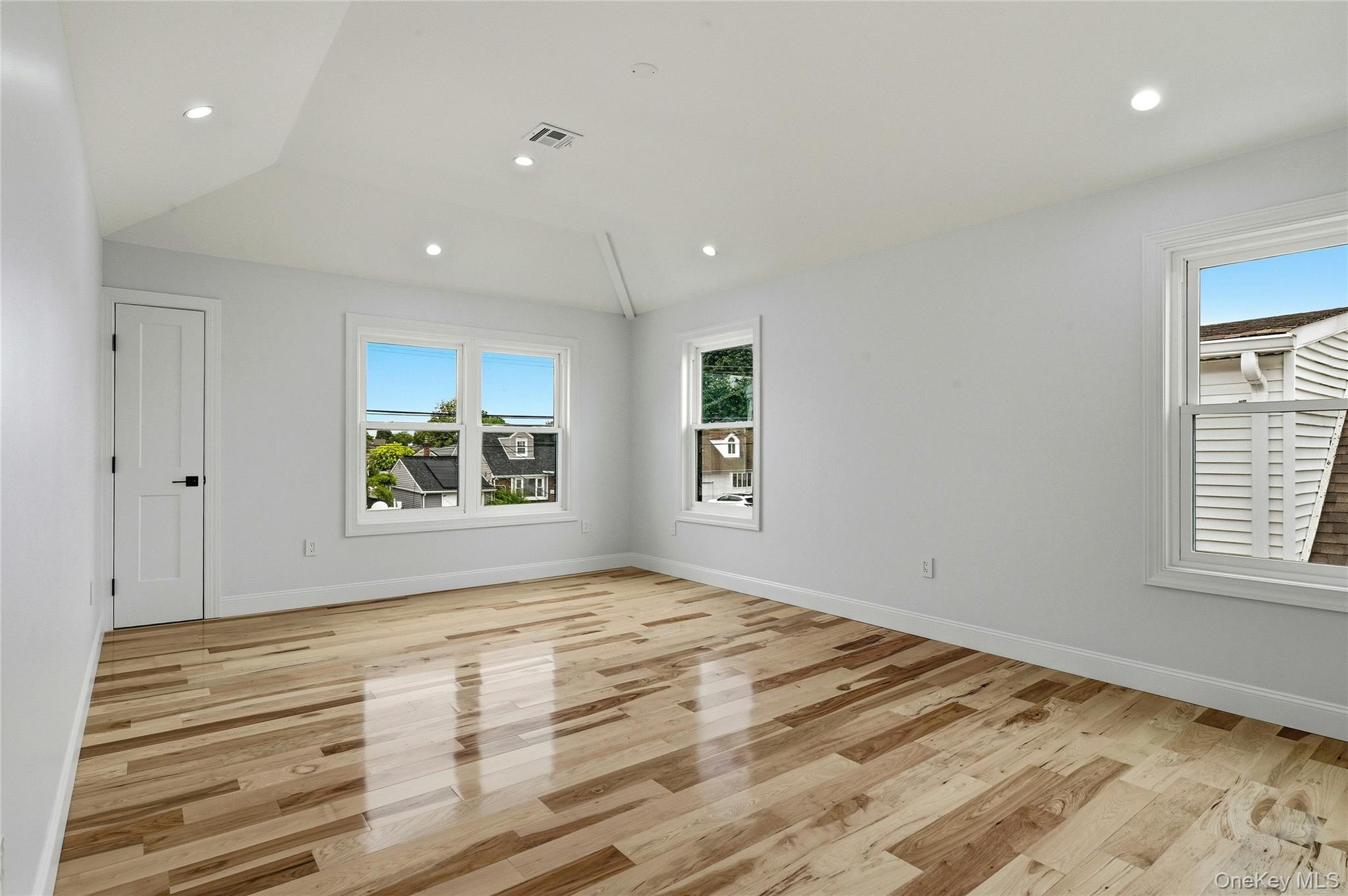 1104 Washington Avenue – For Sale photo 16