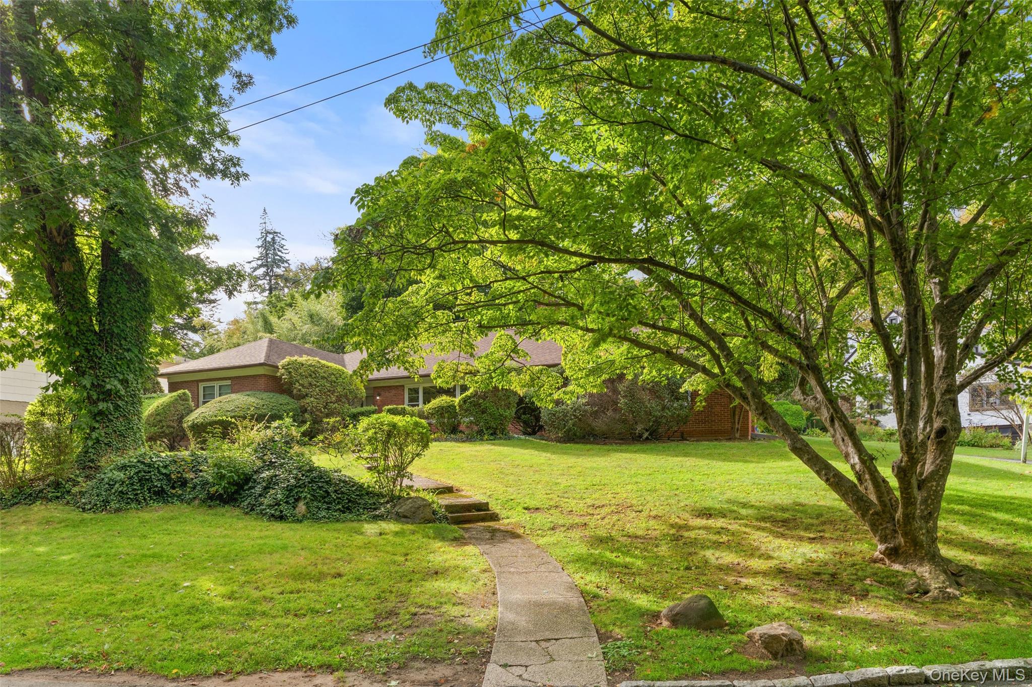 418 Read Avenue – For Sale