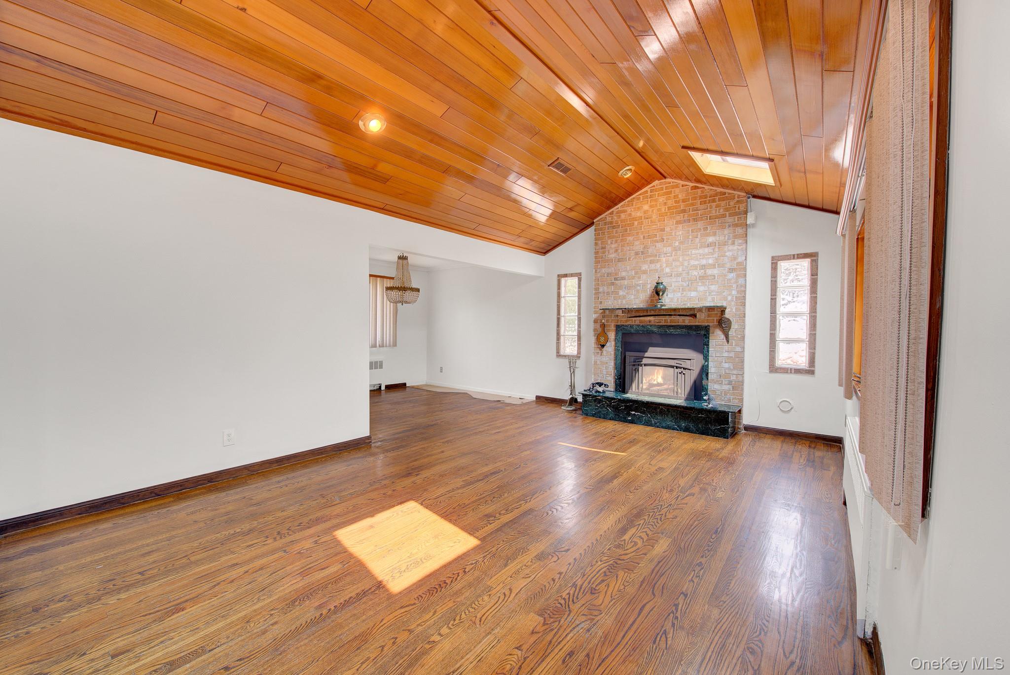 24 Pinehurst Street – For Sale photo 5